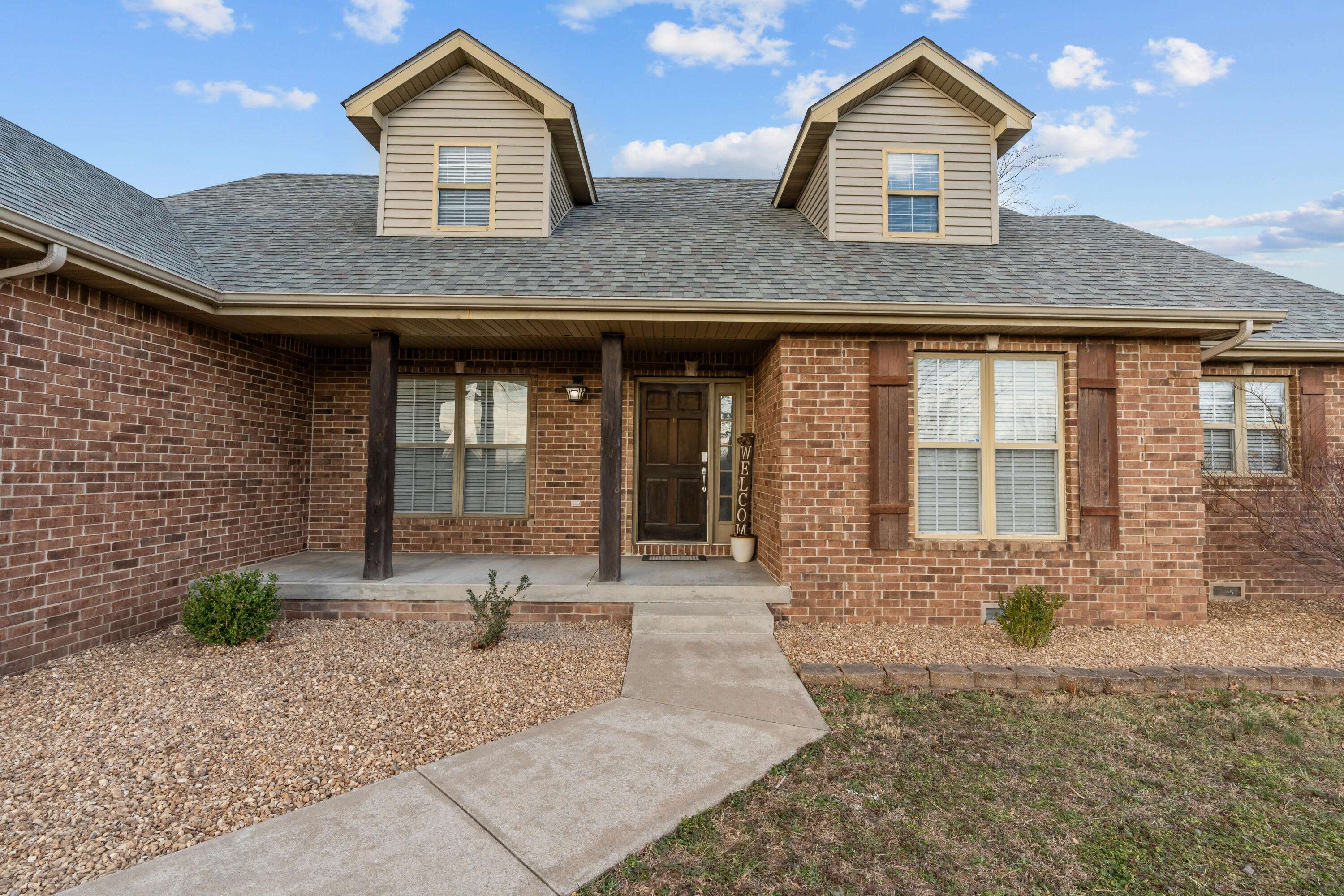 4547 S 136th RD, Bolivar, MO 65613