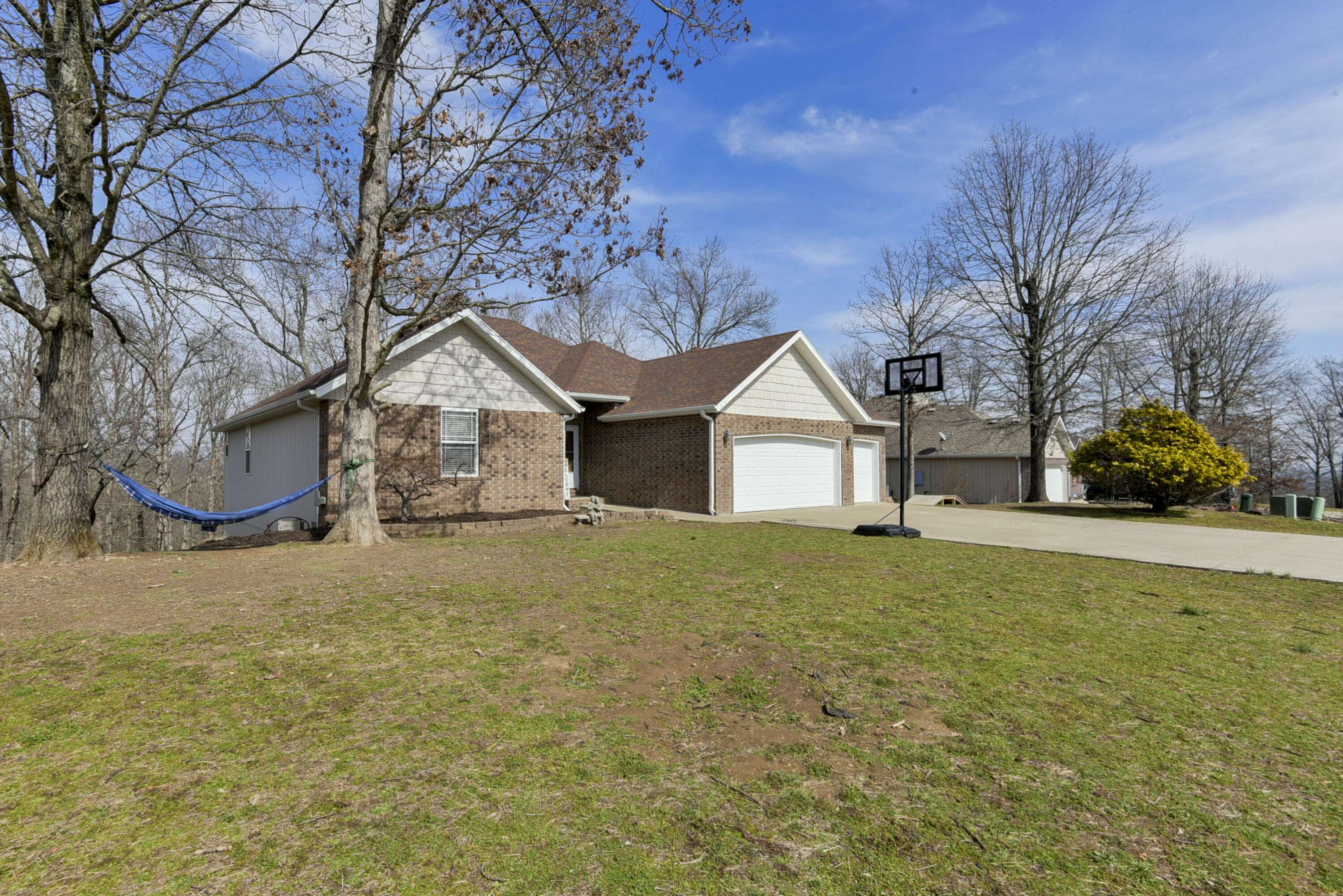 325 Southview DR, Branson, MO 65616
