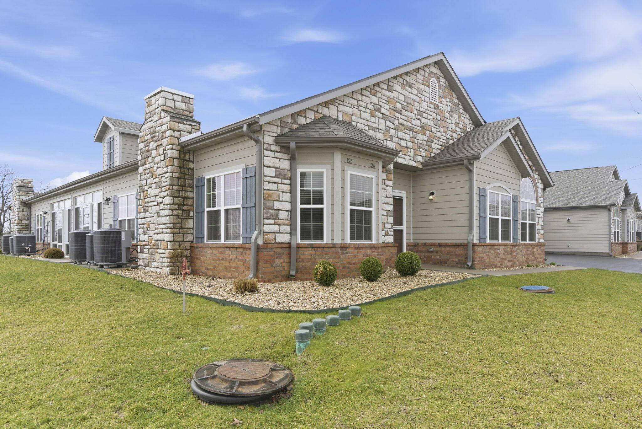 126 Rue De Villas CIR, Branson, MO 65616
