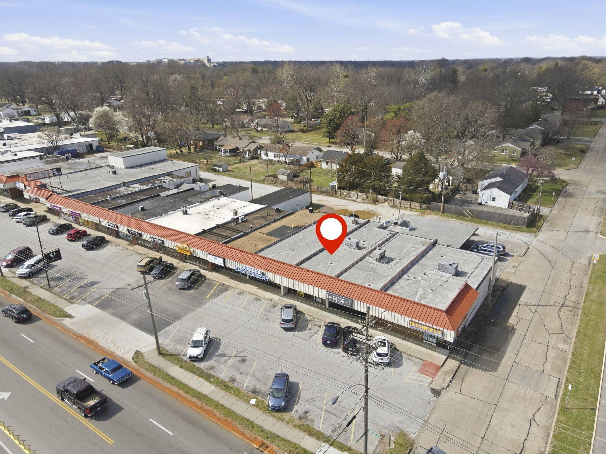 1305 S Glenstone AVE, Springfield, MO 65804