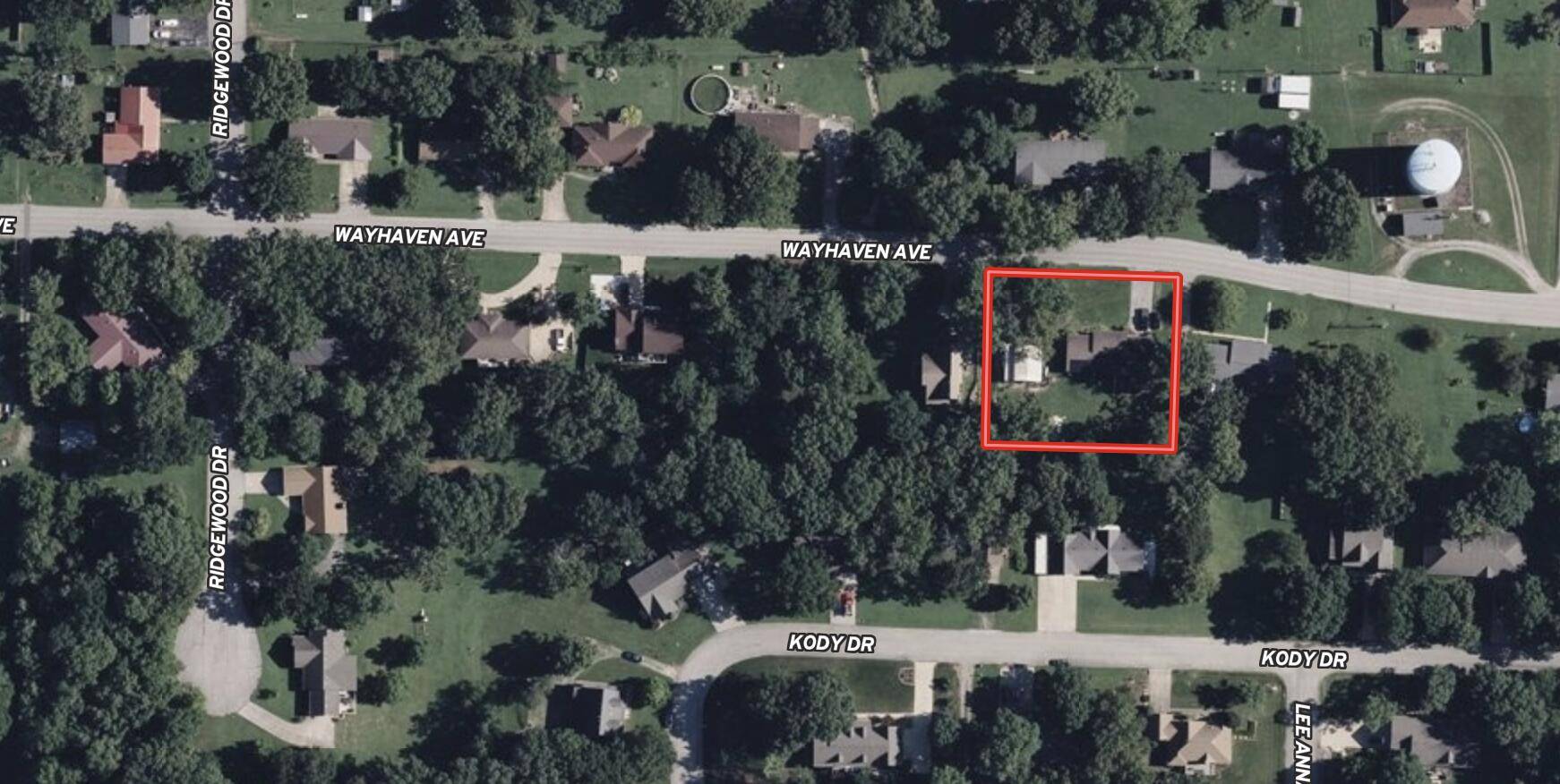 1820 Wayhaven DR, West Plains, MO 65775