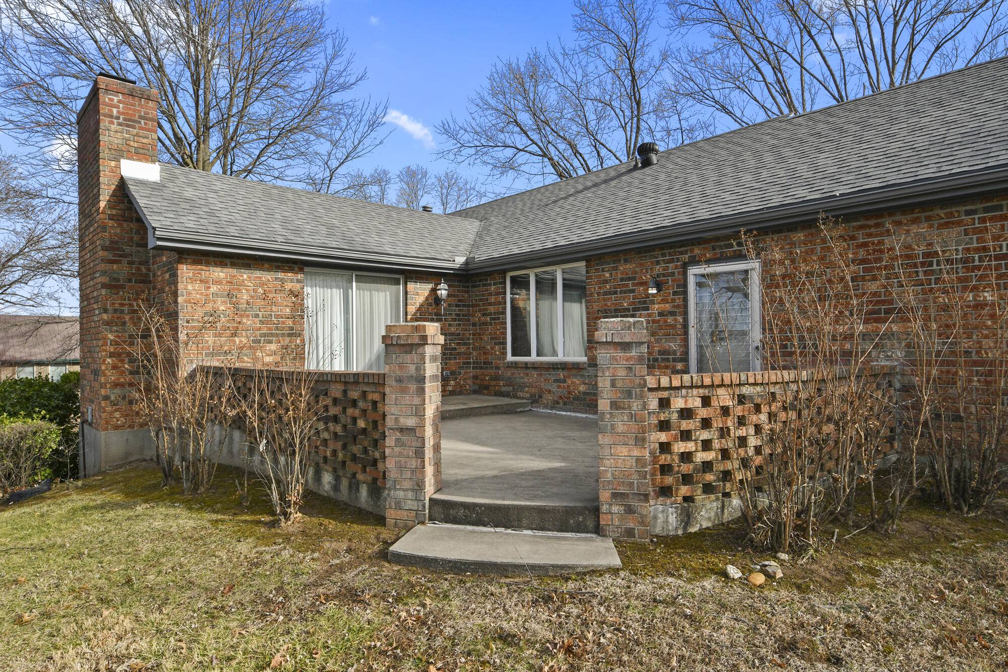 1308 S Park ST, El Dorado Springs, MO 64744