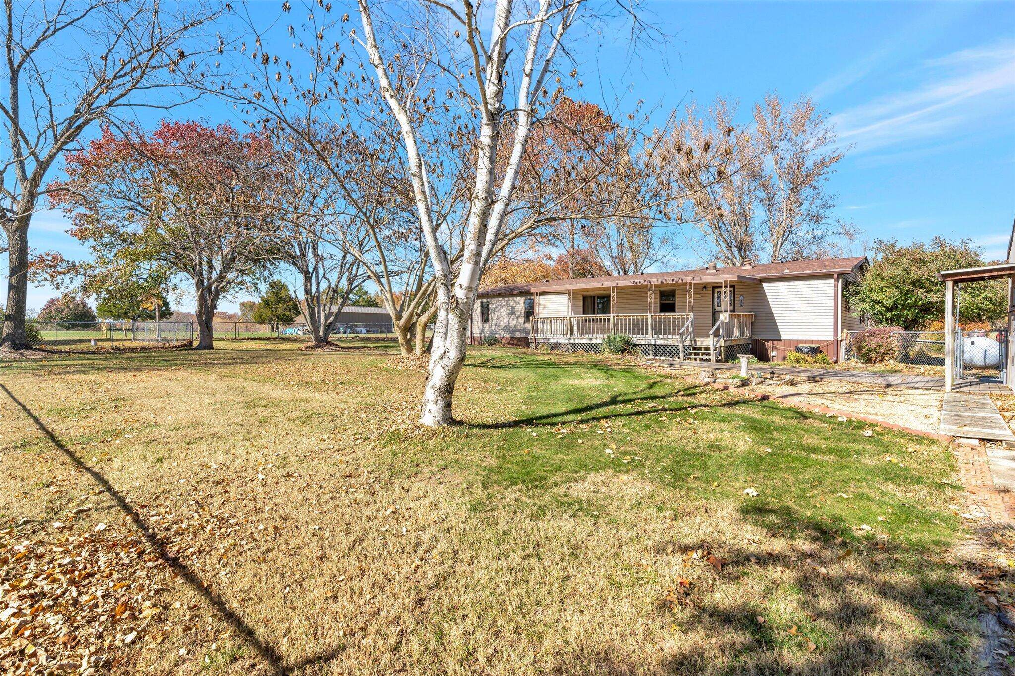 208 Carter RD, Sparta, MO 65753