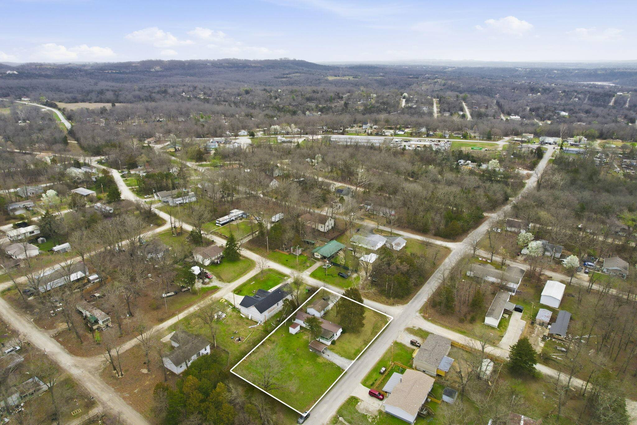 6008 Spruce AVE, Merriam Woods, MO 65740