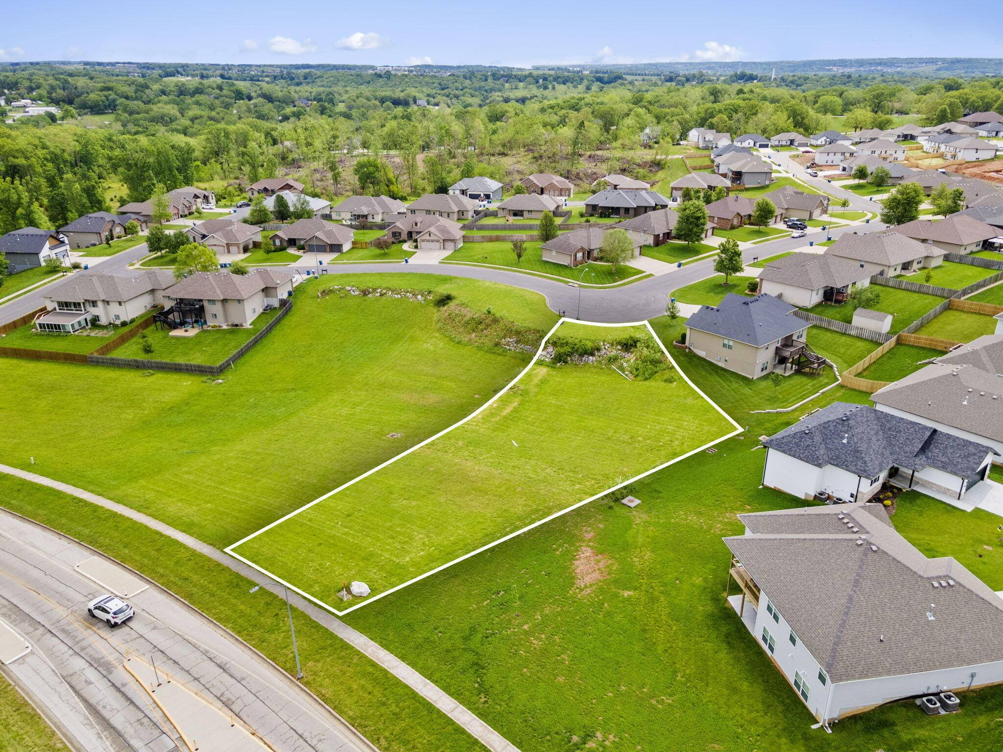 723 Oak Terrace DR, Nixa, MO 65714