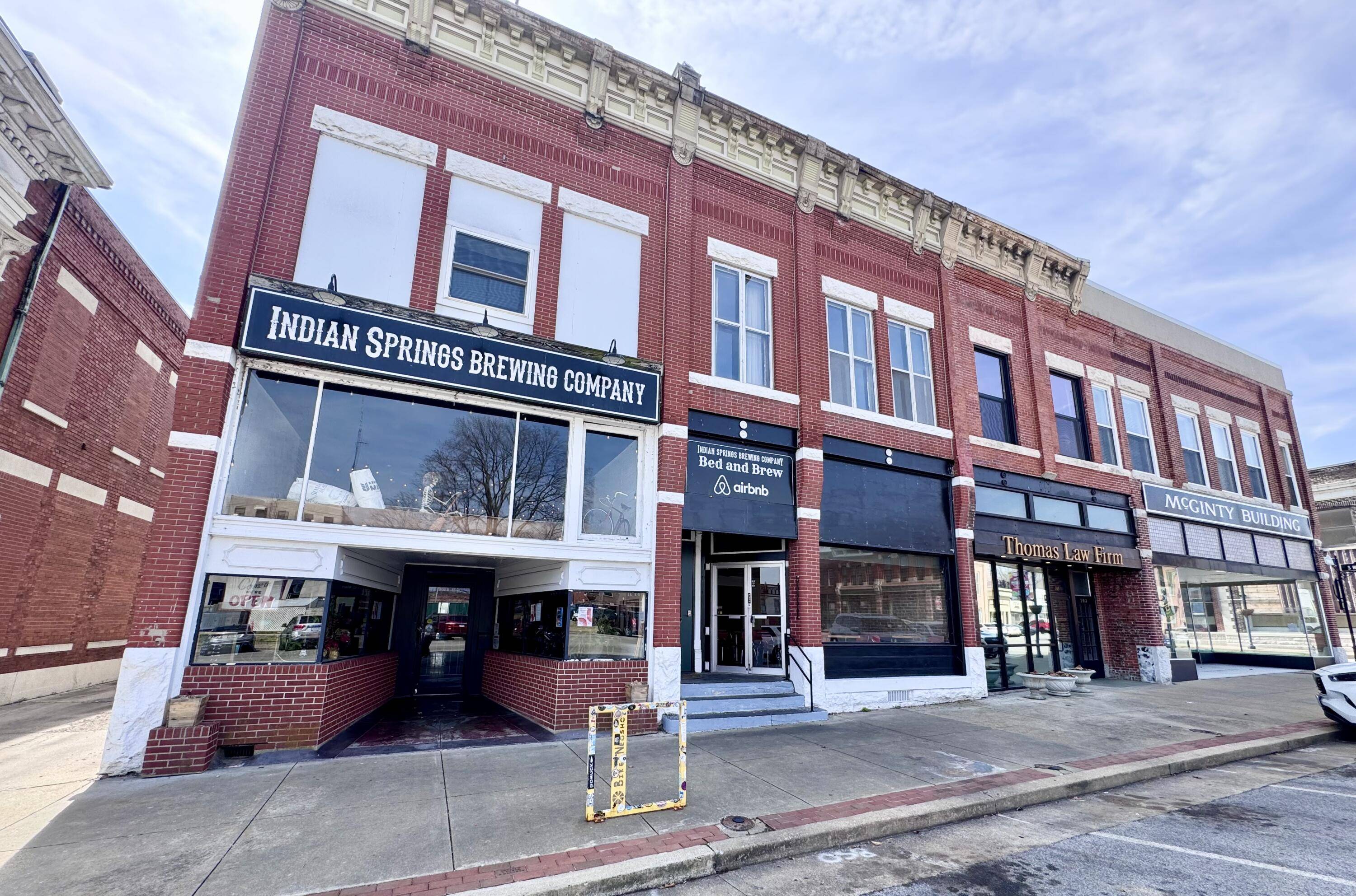 107 E Main ST, Neosho, MO 64850