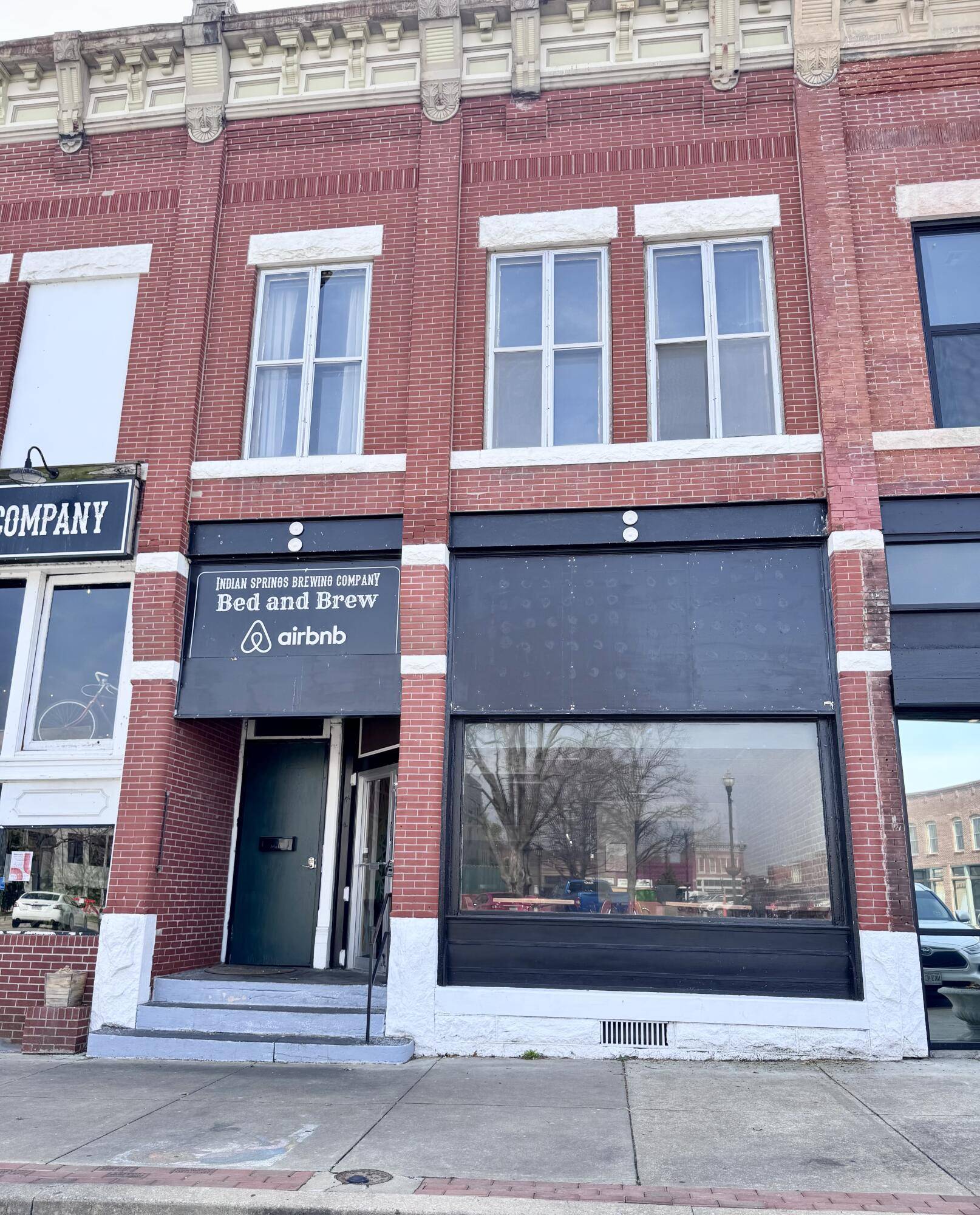 107 E Main ST, Neosho, MO 64850