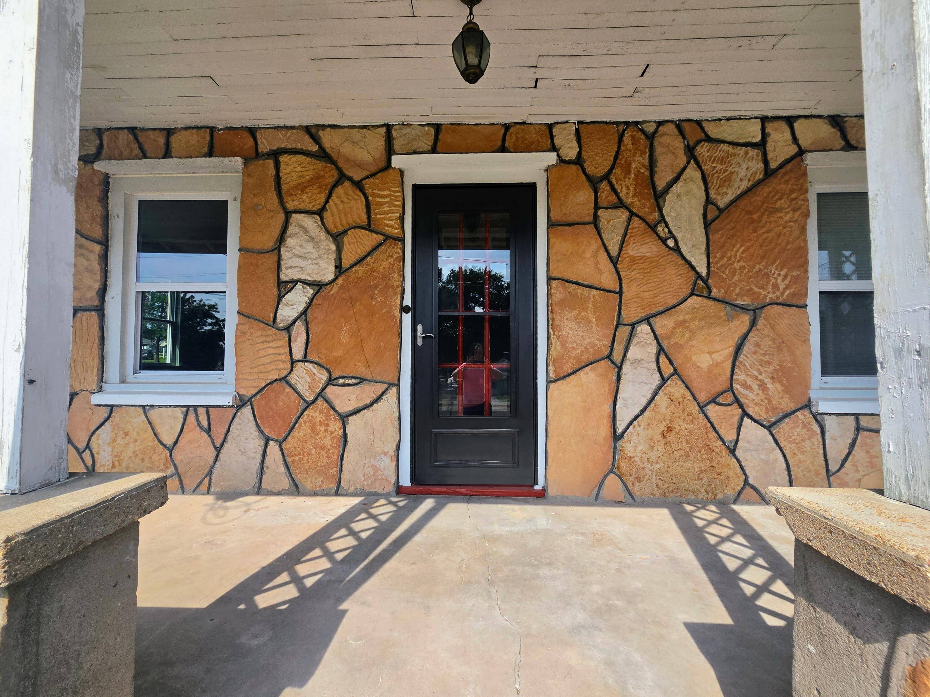 709 Garst ST, Cabool, MO 65689