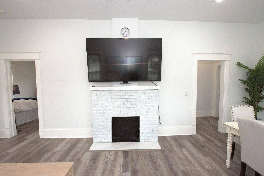 302 S Mckinley AVE, Joplin, MO 64801