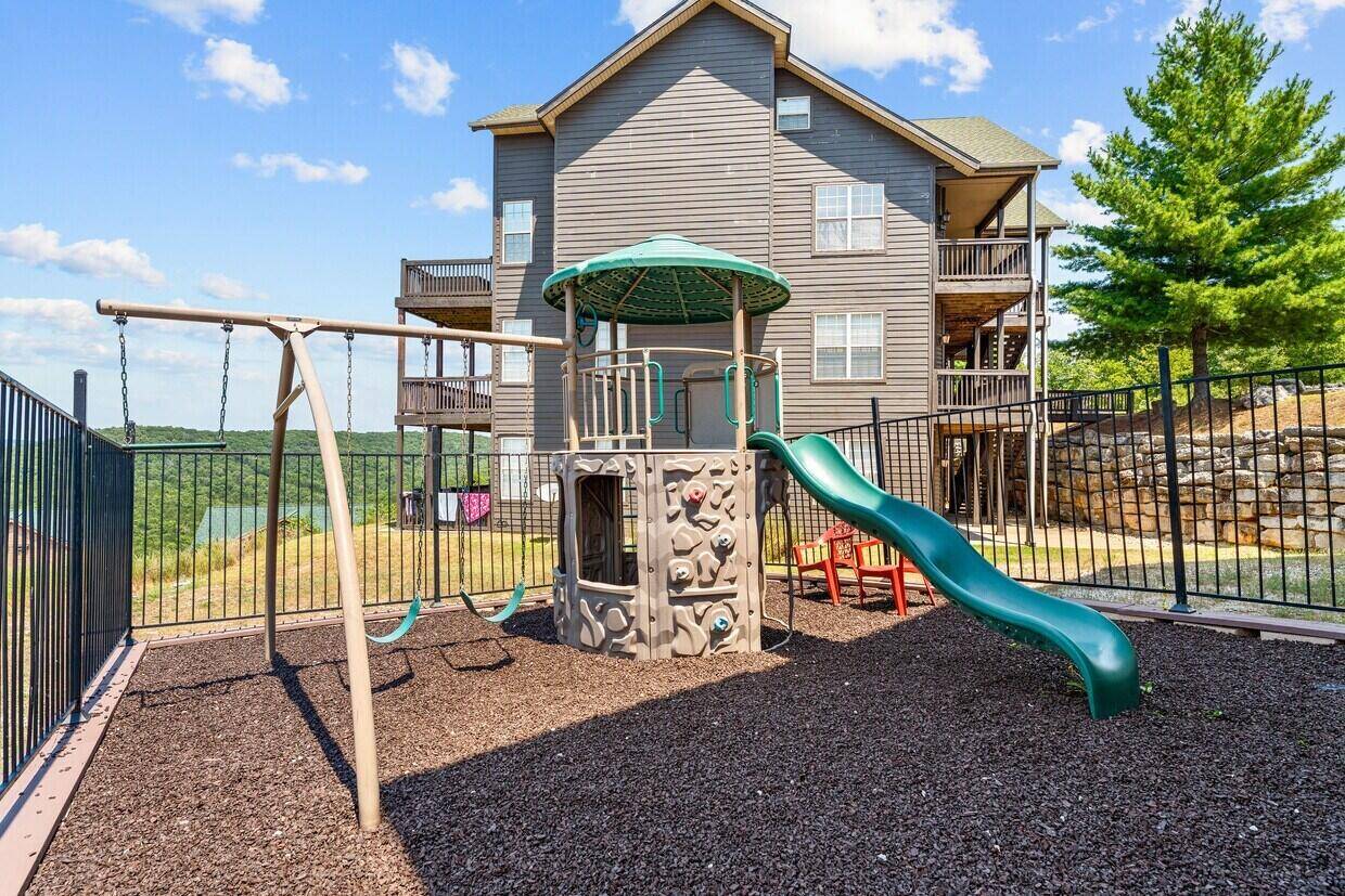 39 Songbird CIR, Branson, MO 65616