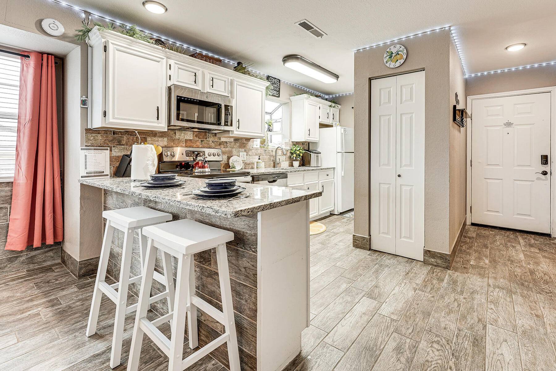 38 Lantern Bay RD #2, Branson, MO 65616