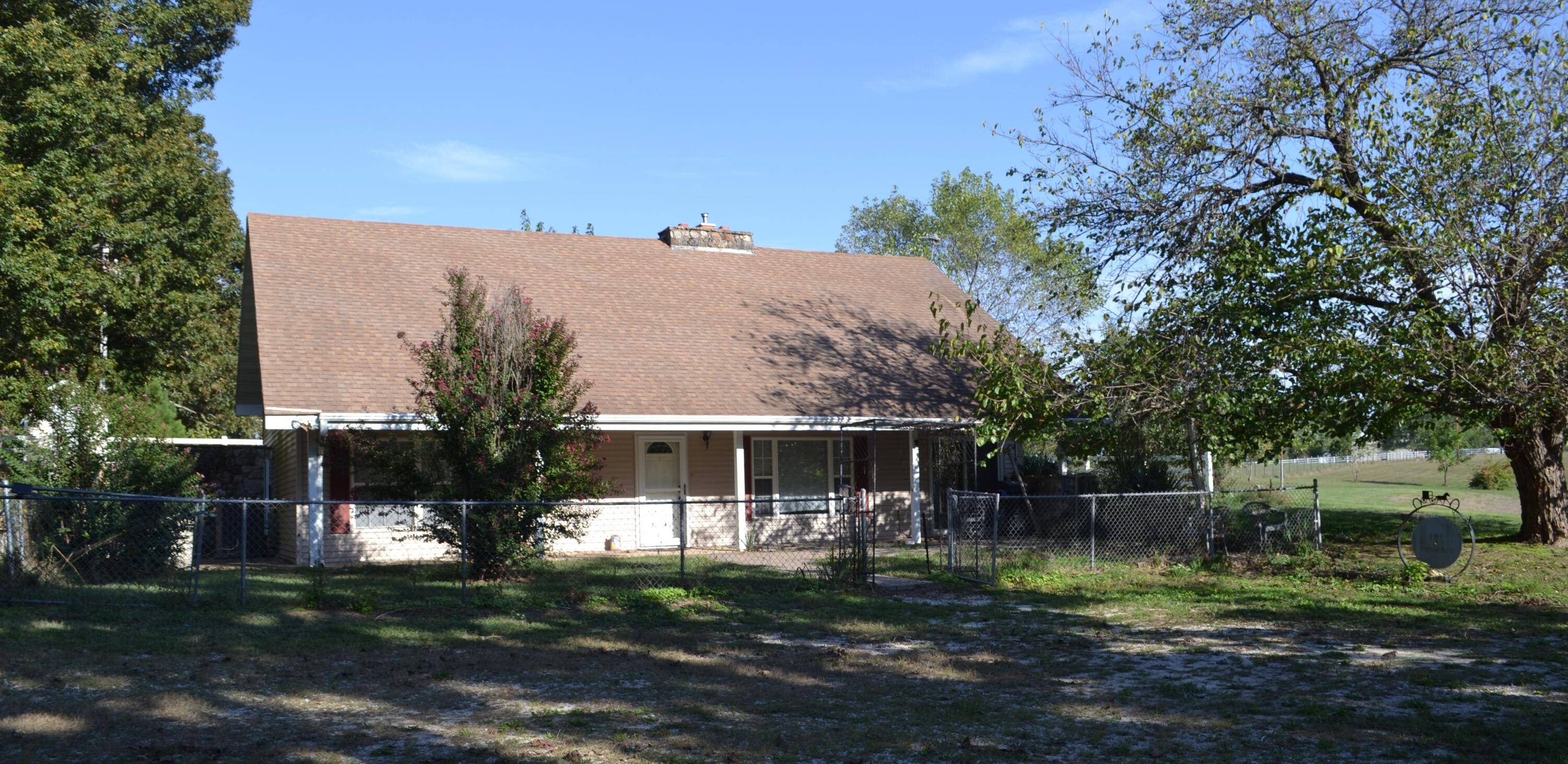33202 E St Highway 14 HWY, Ava, MO 65608