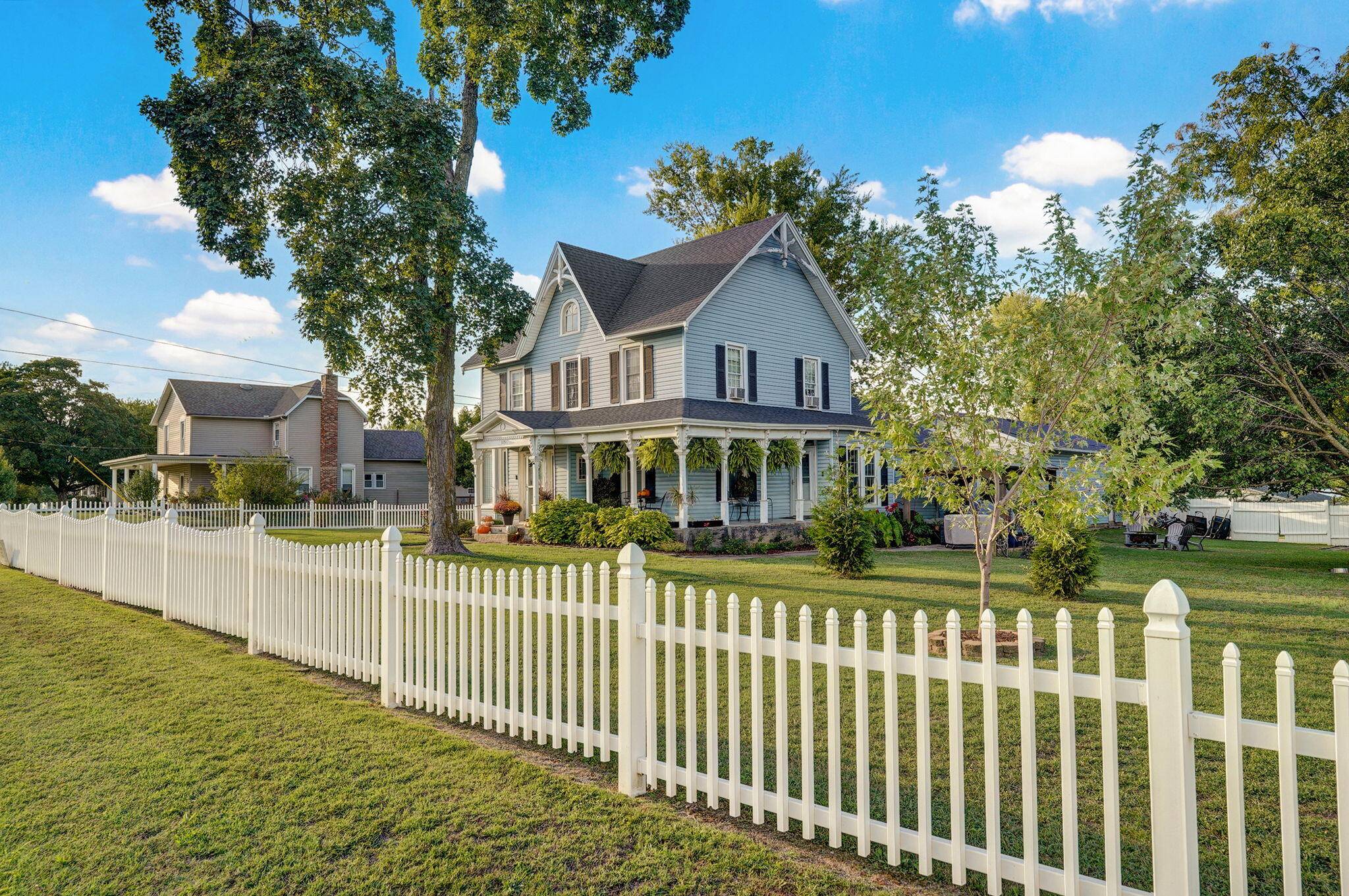 315 W Washington ST, Marionville, MO 65705