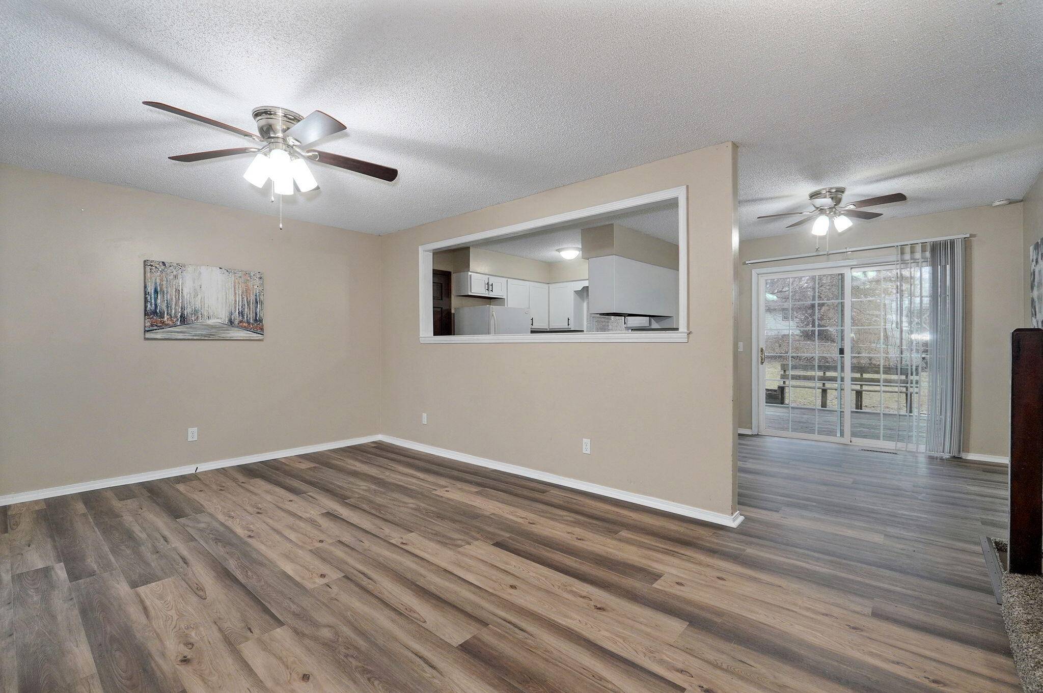 2516 W Blackburn DR, Springfield, MO 65807