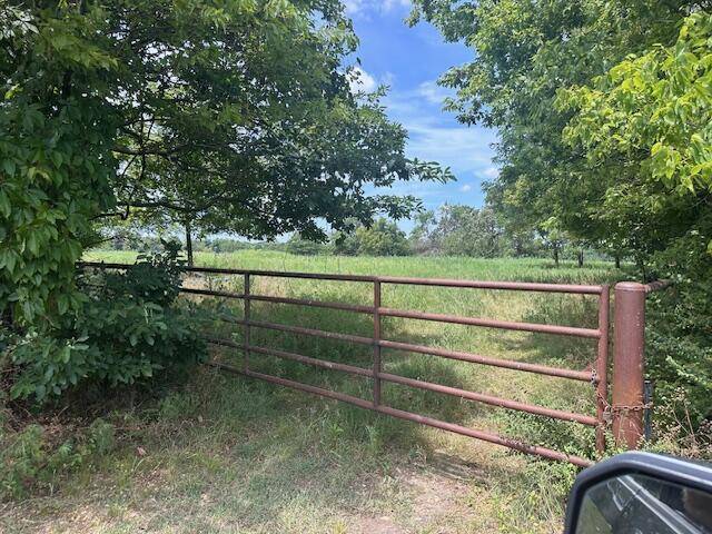 11438 Norway RD, Neosho, MO 64850