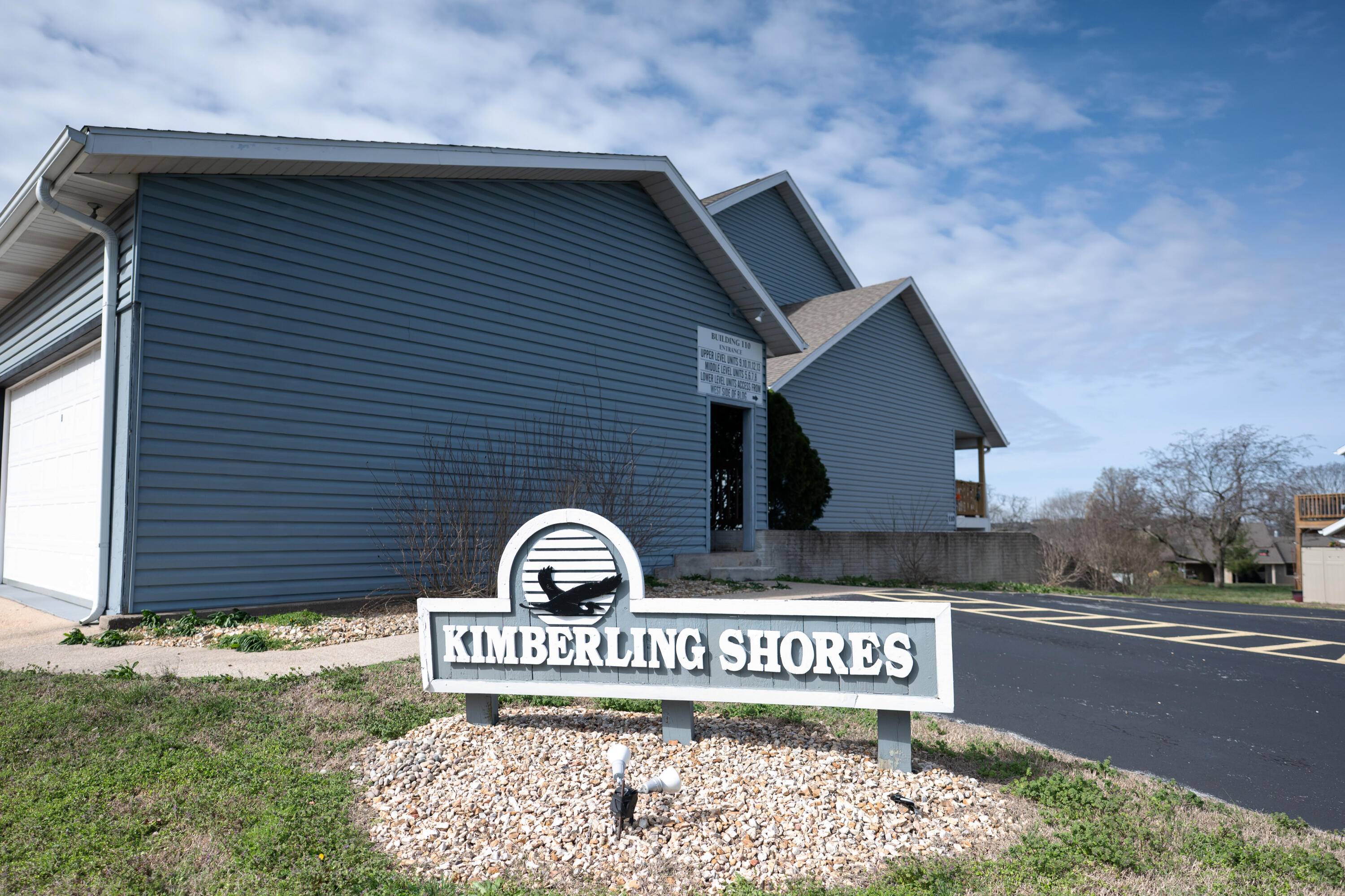 110 Kimberling Shores LN #2, Kimberling City, MO 65686