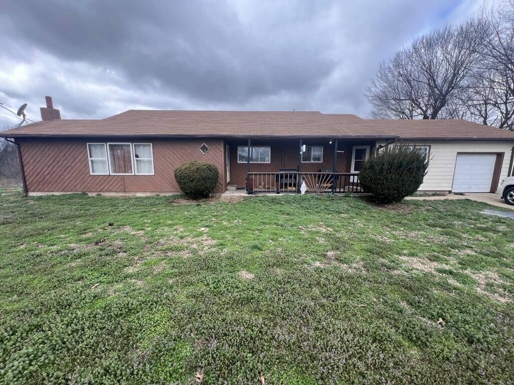 71 73 Silver Leaf RD, Buffalo, MO 65622