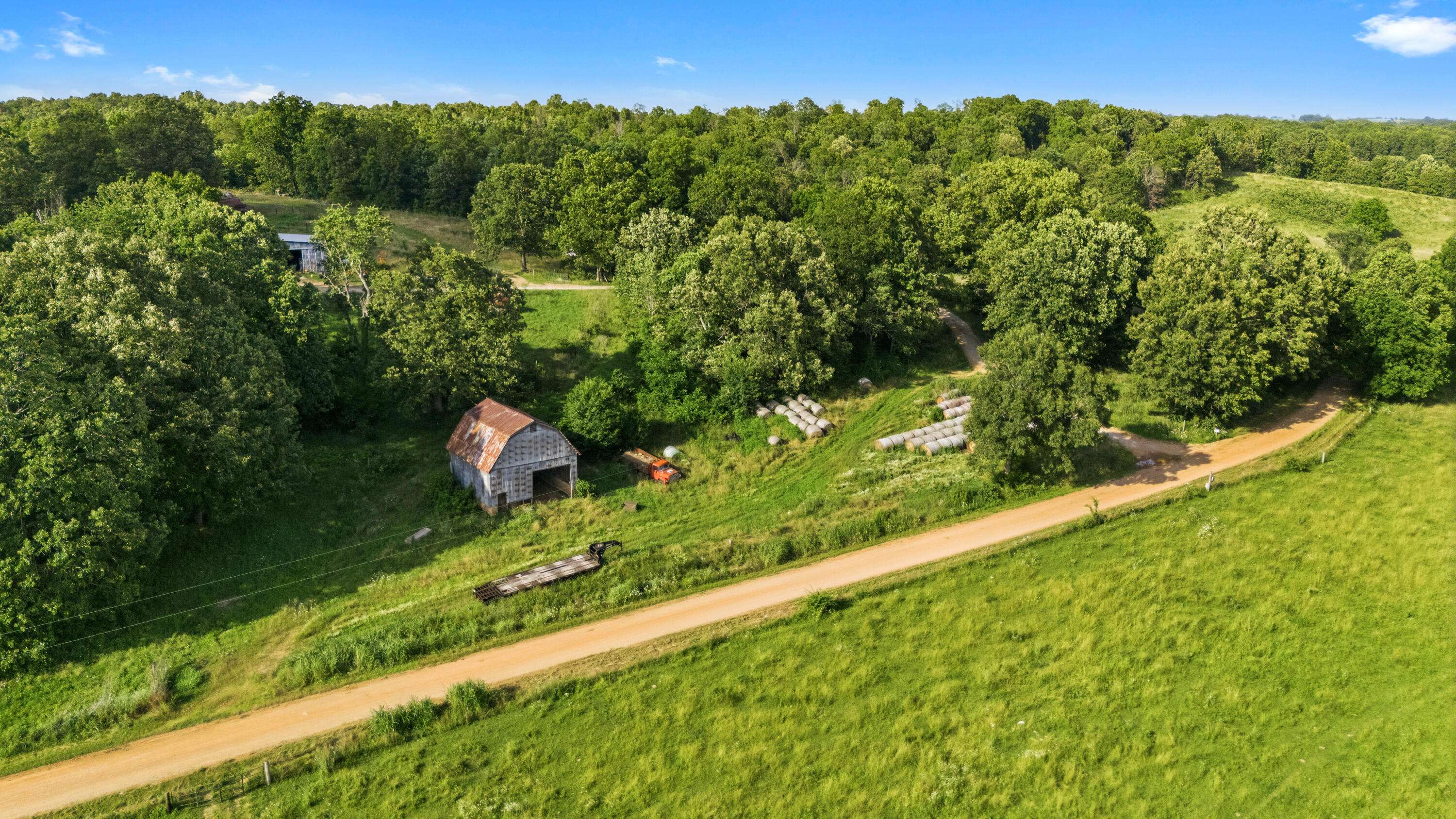 1499 County Road 380, Koshkonong, MO 65692