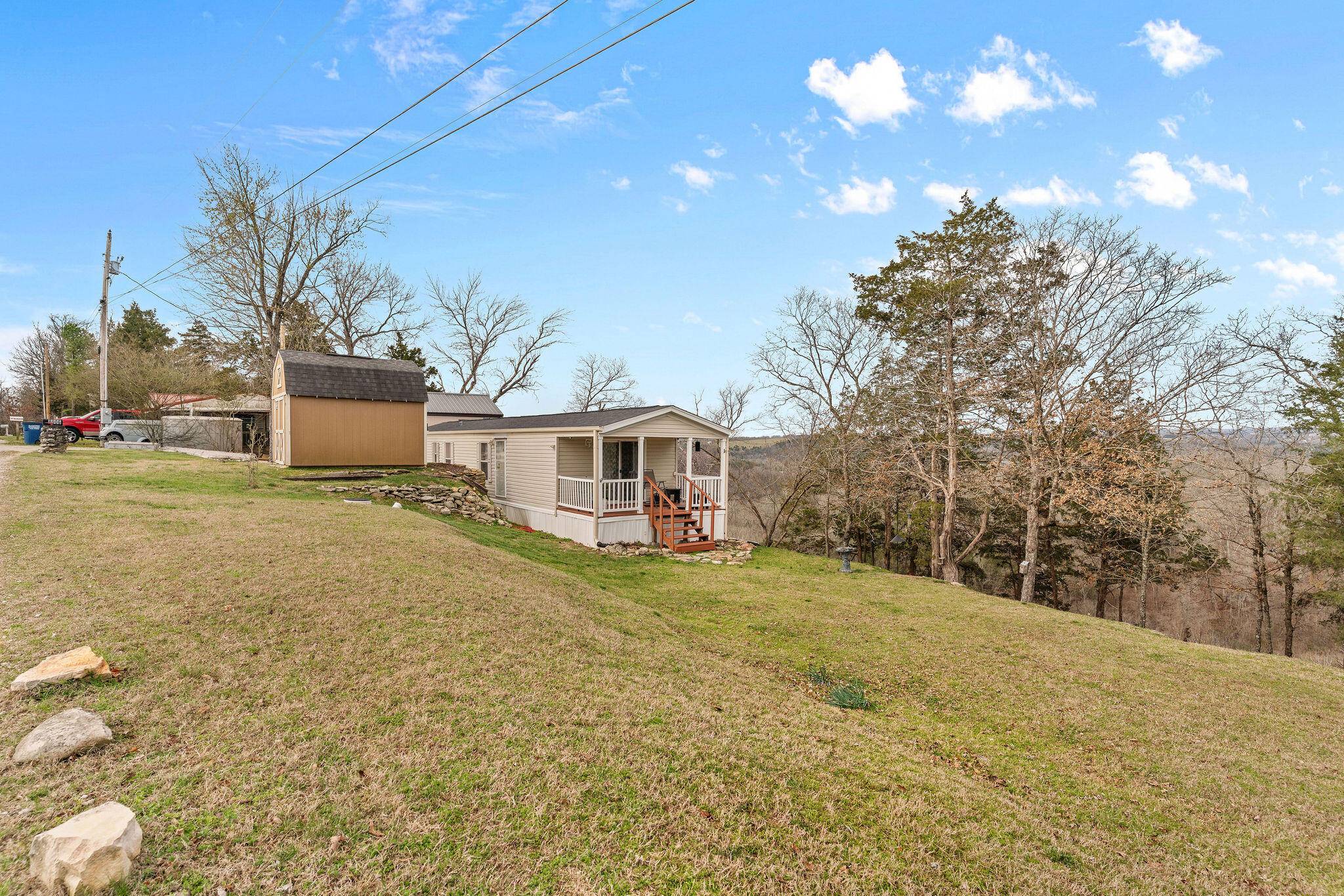 8006 Cliff DR, Merriam Woods, MO 65740