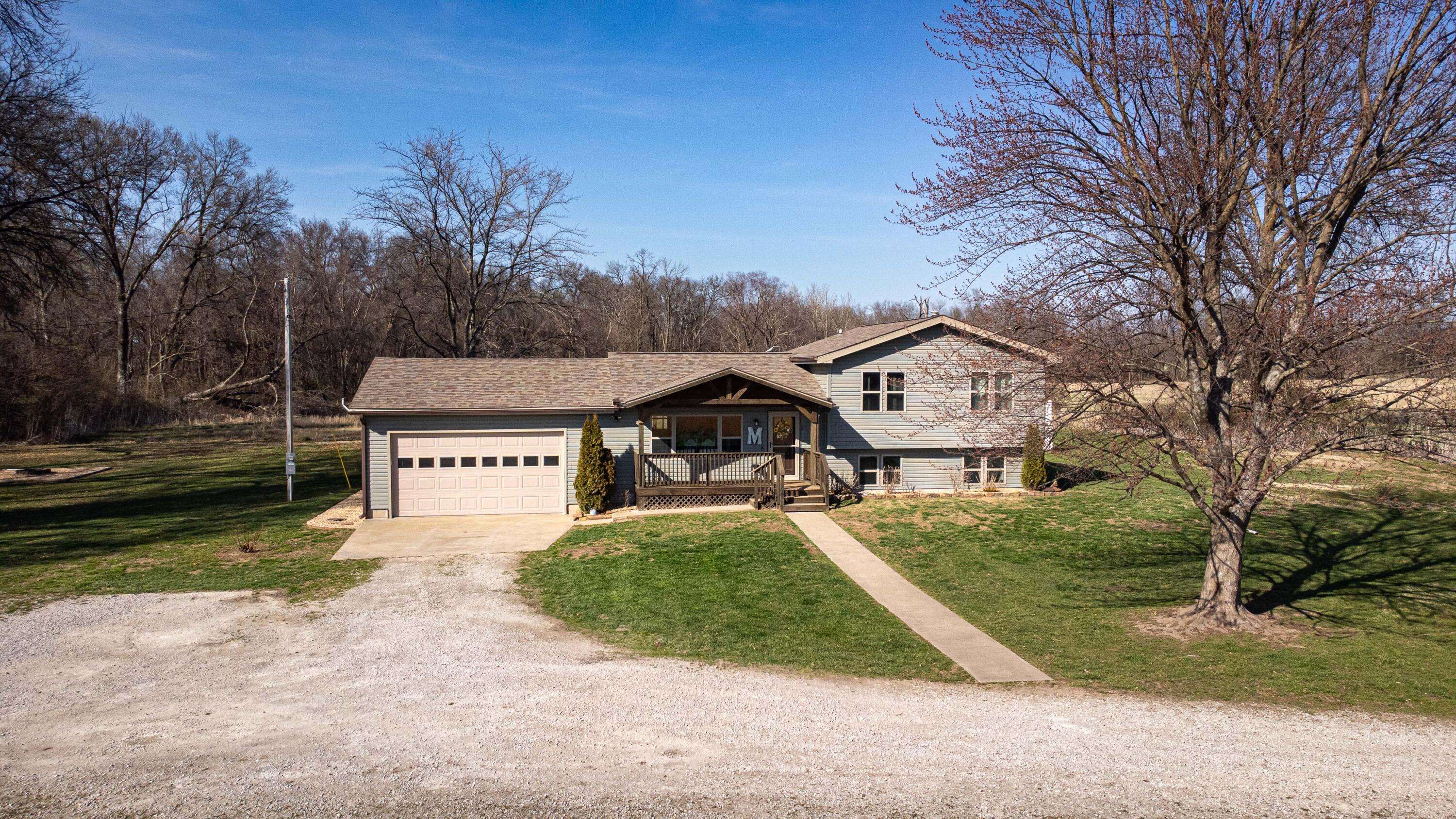 222 SE 30th RD, Lamar, MO 64759