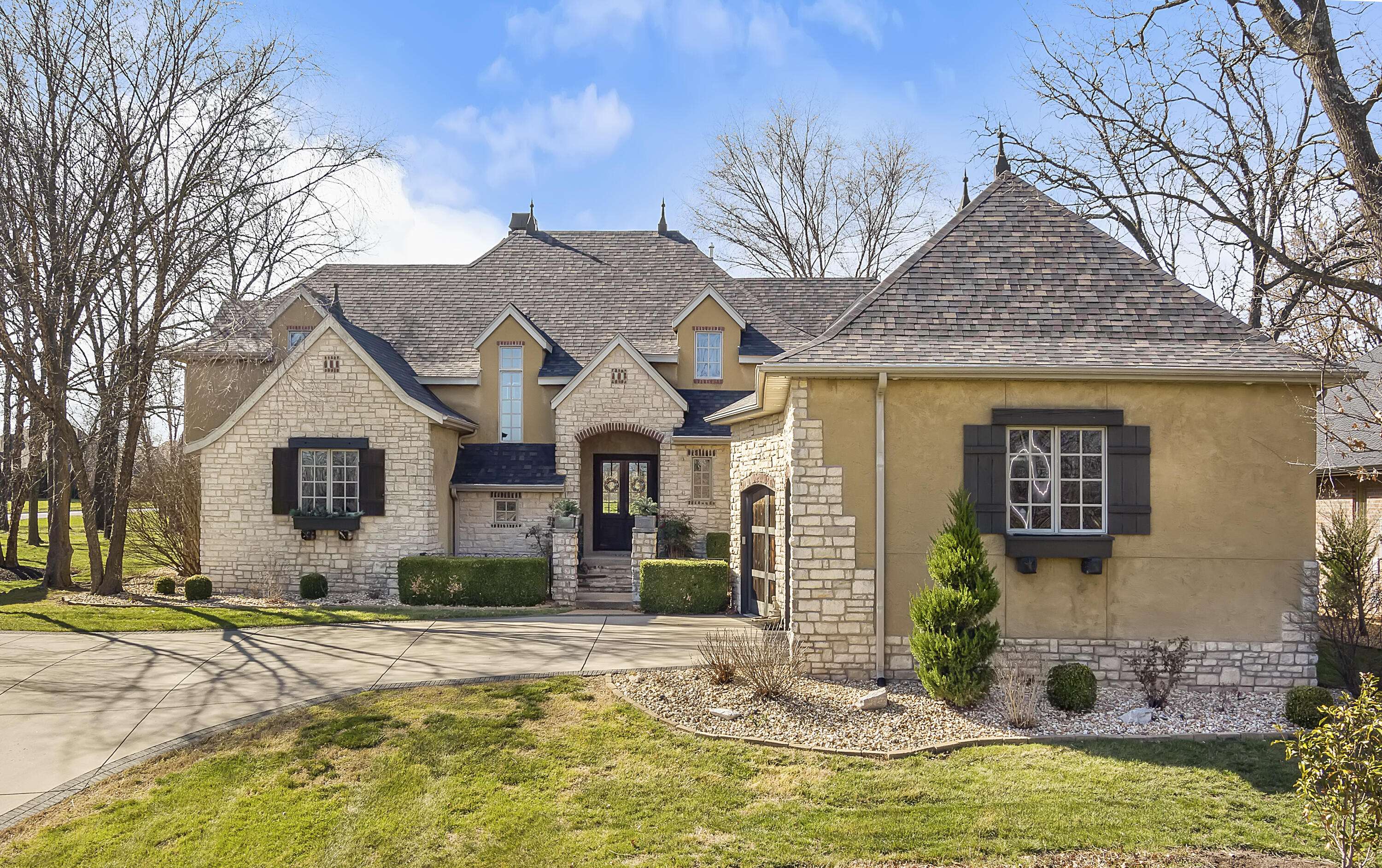 6221 S Bluff Ridge RD, Ozark, MO 65721