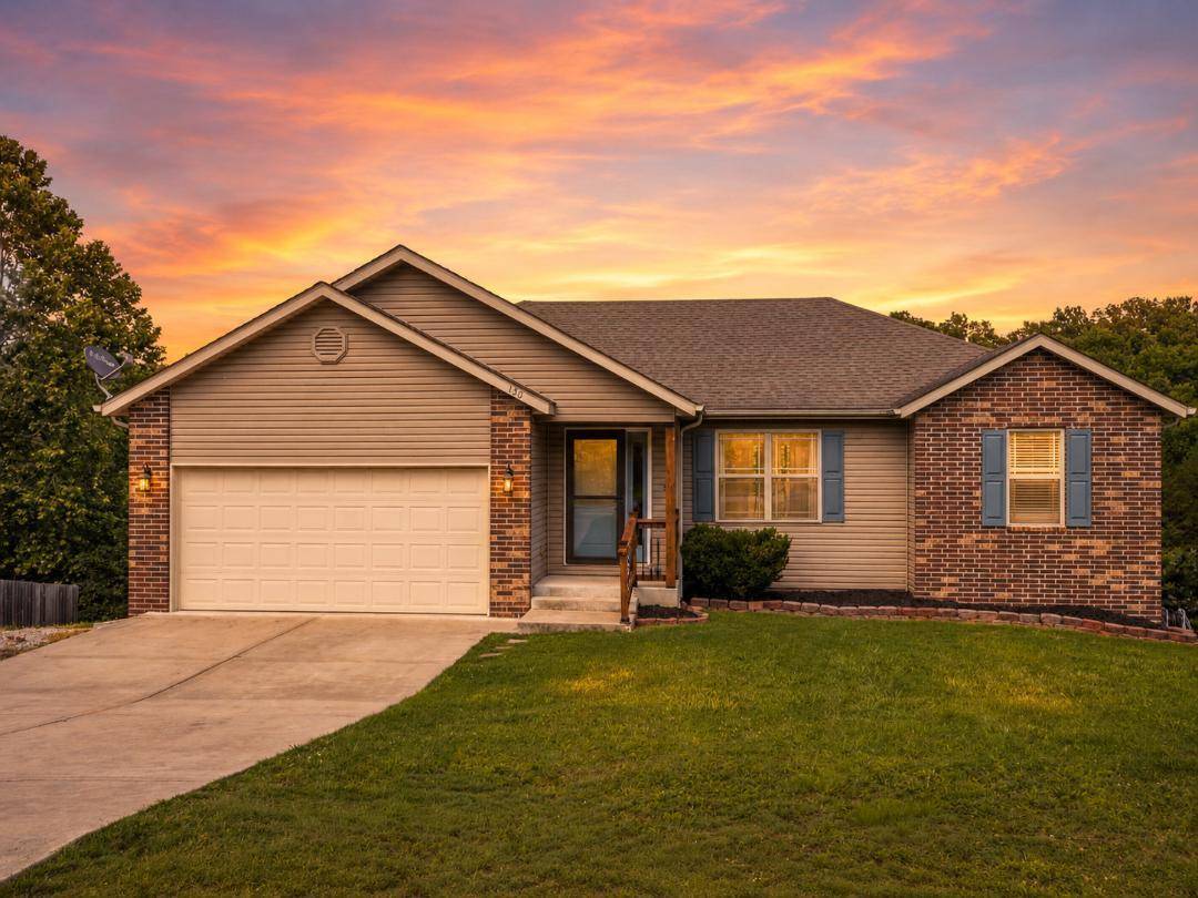 150 Whispering Meadows Pkwy, Branson, MO 65616