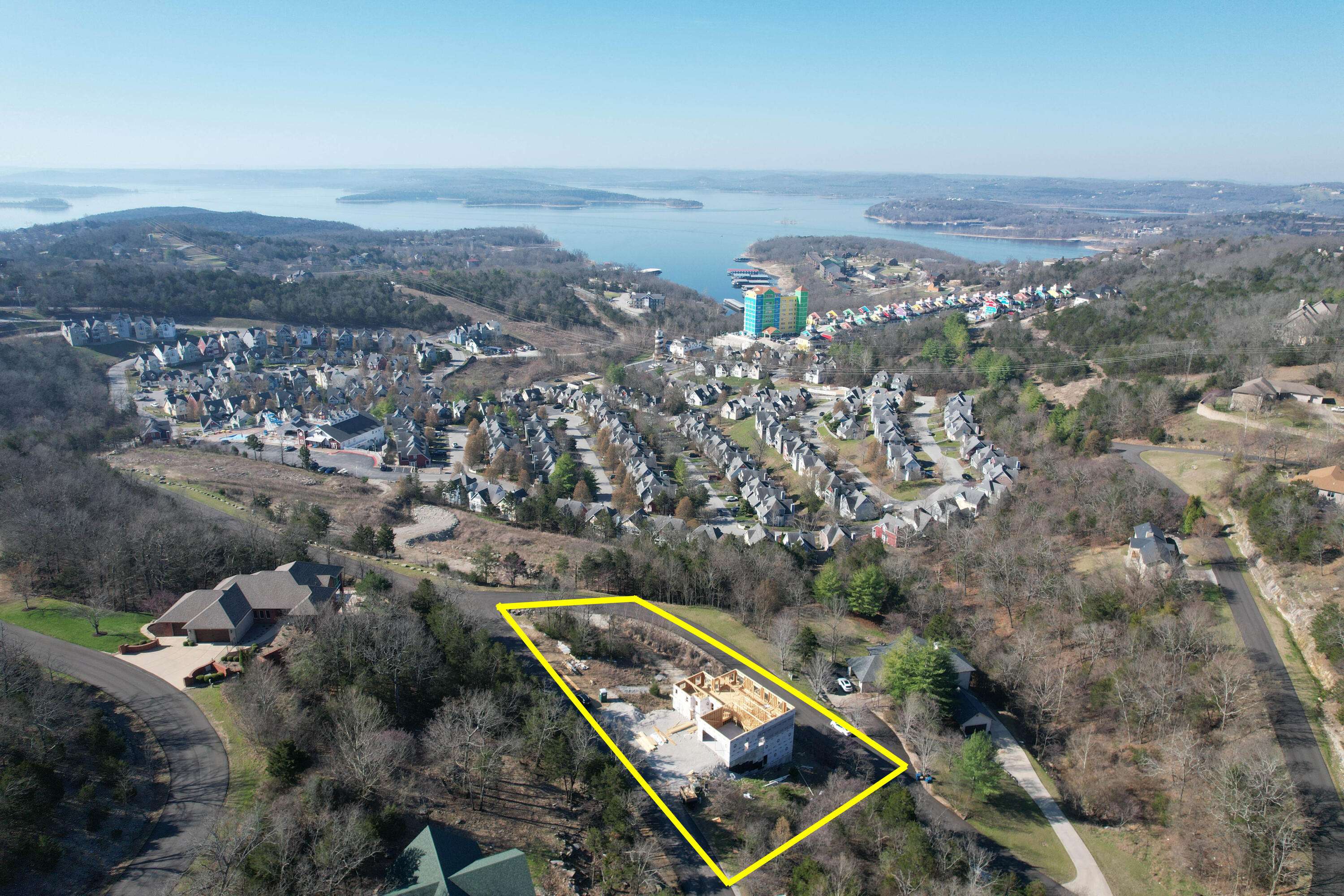 33 Henning Crossing, Branson, MO 65616