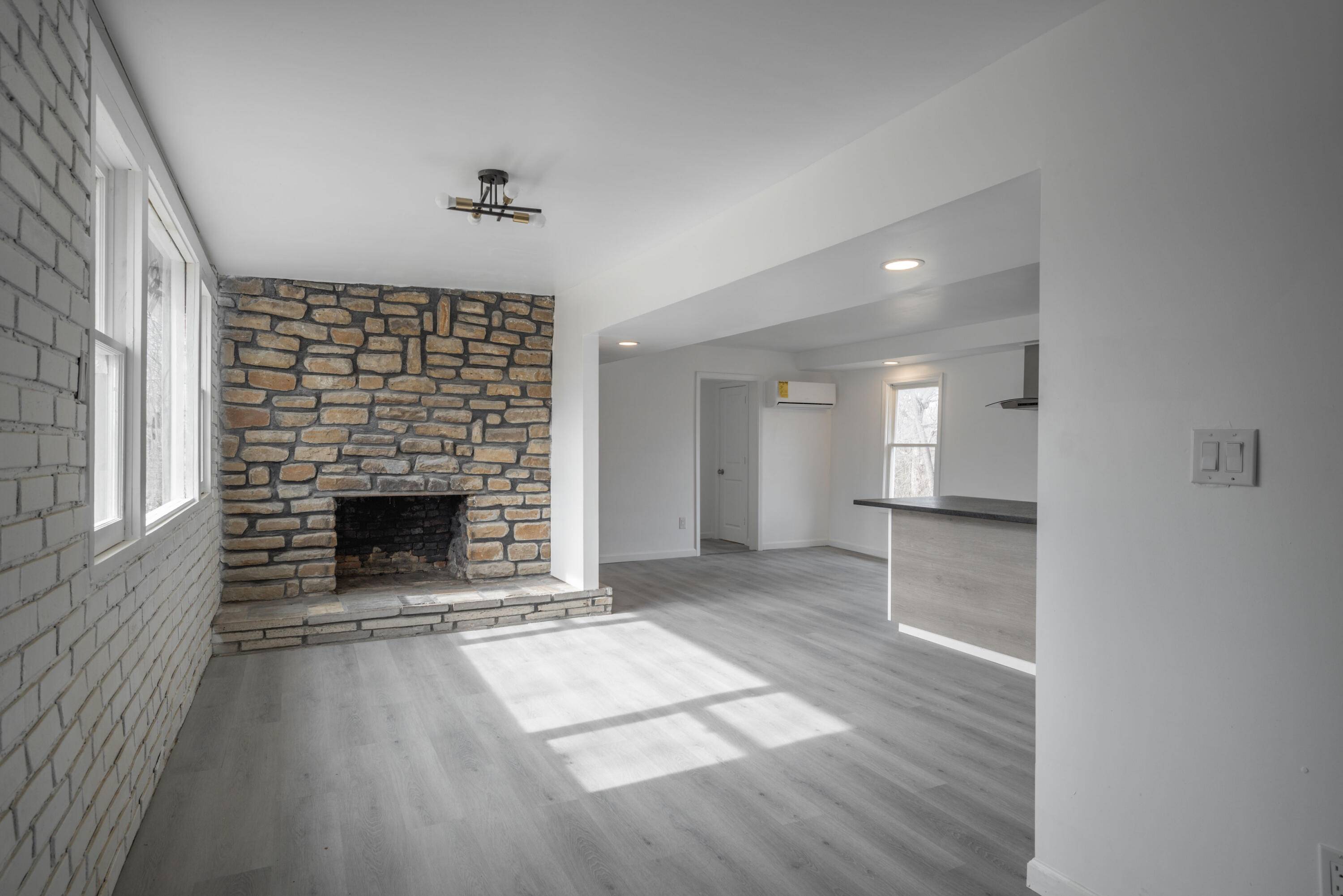 18662 Norway RD, Neosho, MO 64850