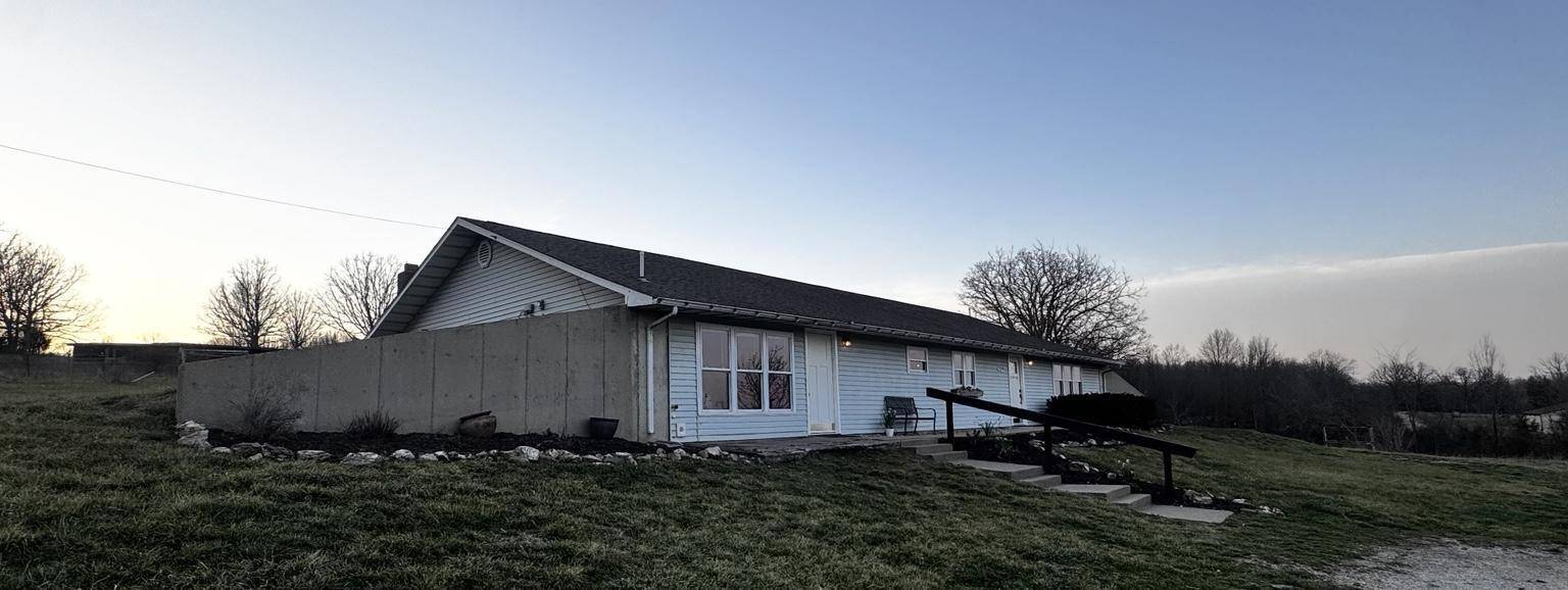 2179 Cantrell RD, Mansfield, MO 65704