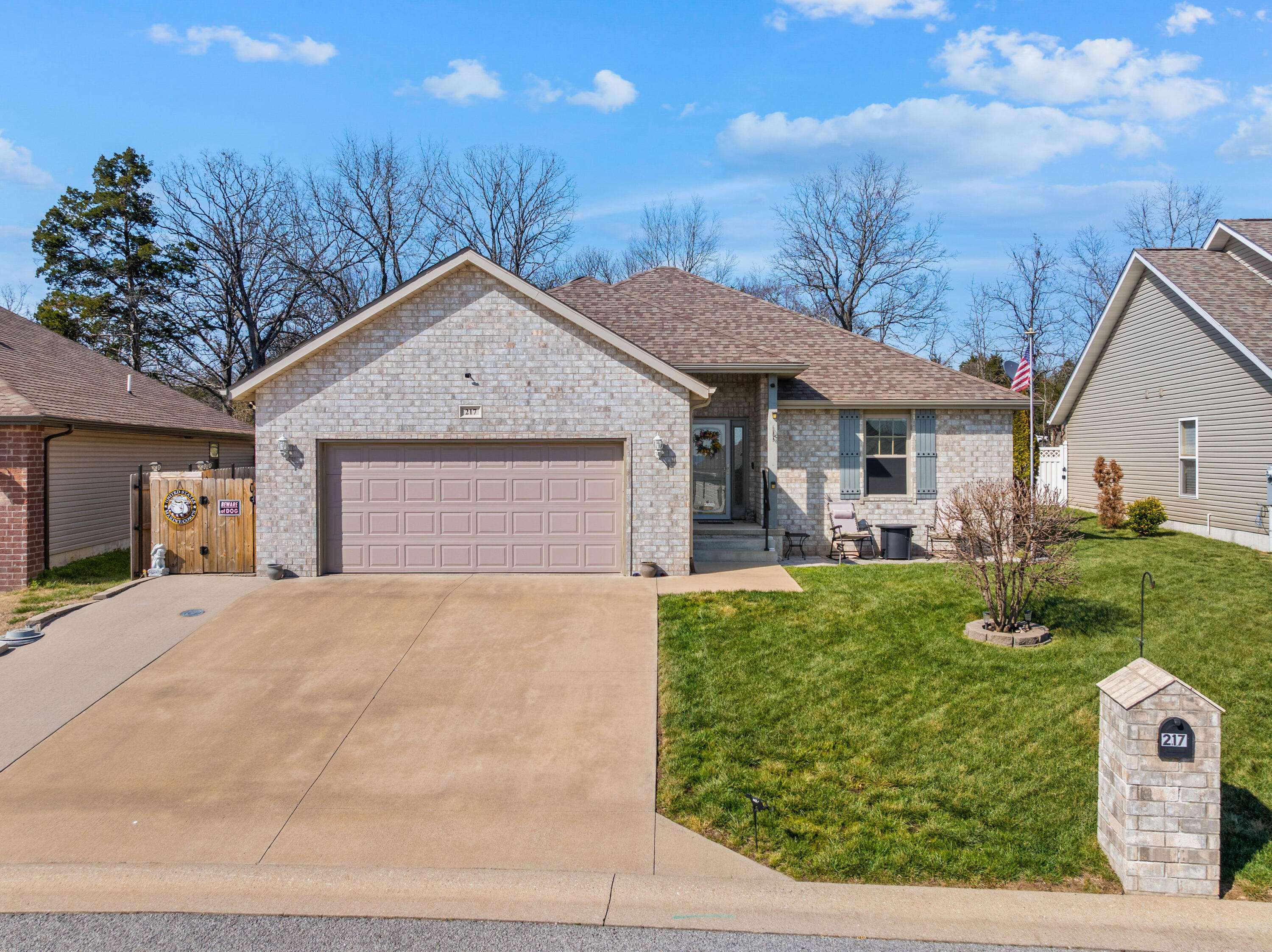 217 Redwine AVE, Branson, MO 65616