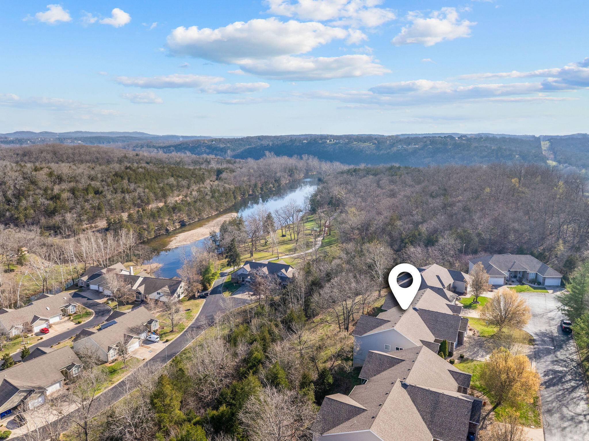 511 Cozy LN, Branson, MO 65616