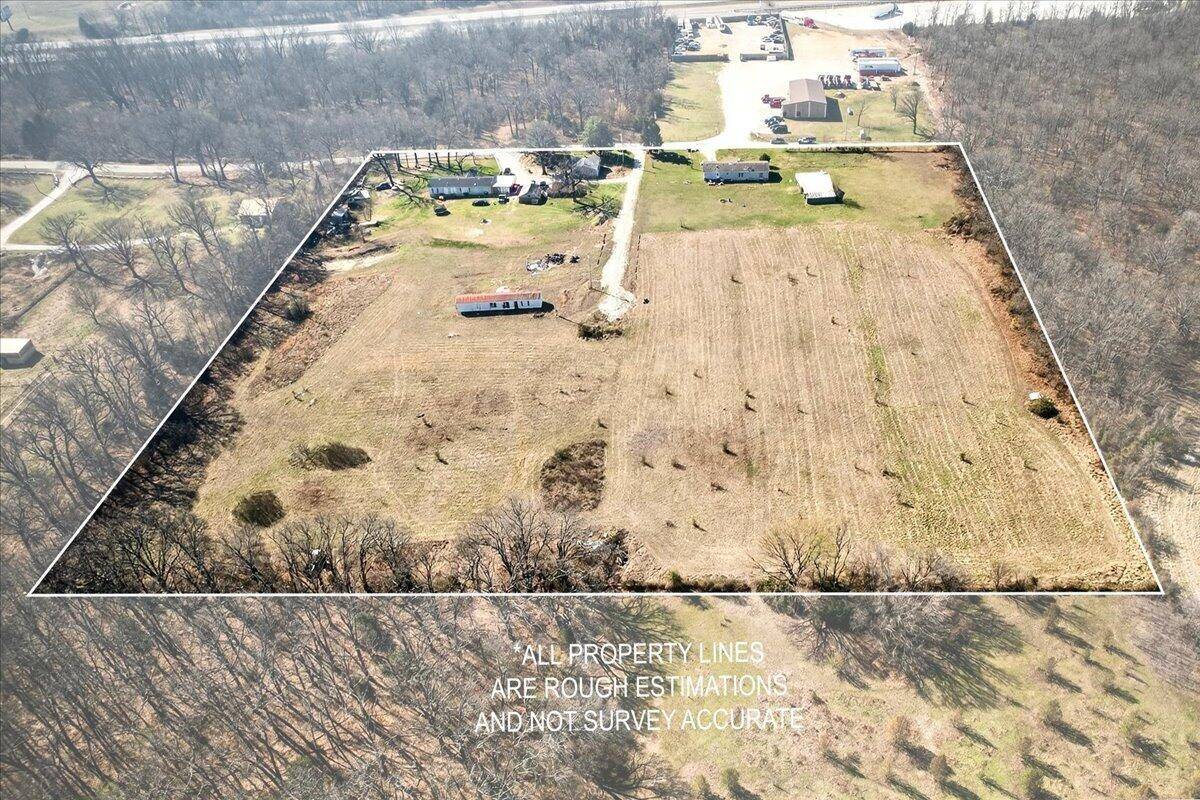 4196 Coyote DR, Joplin, MO 64804