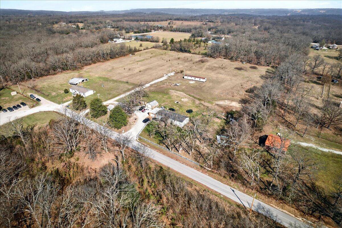 4196 Coyote DR, Joplin, MO 64804