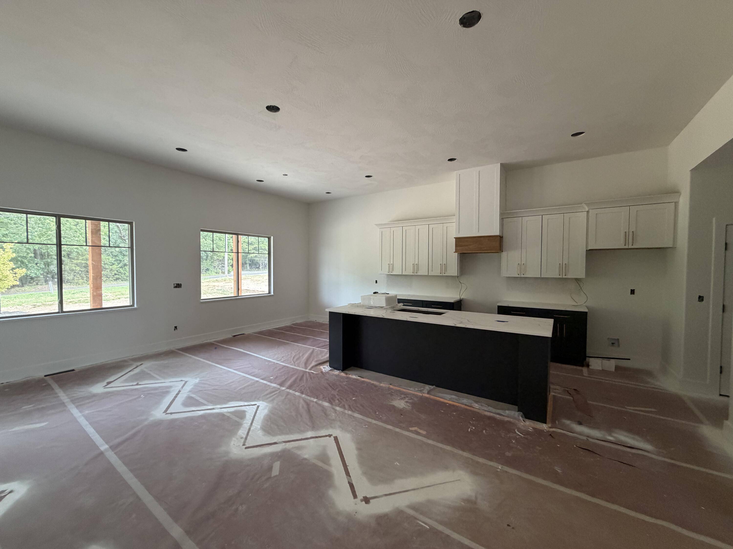 1765 W Gaslight DR, Springfield, MO 65810