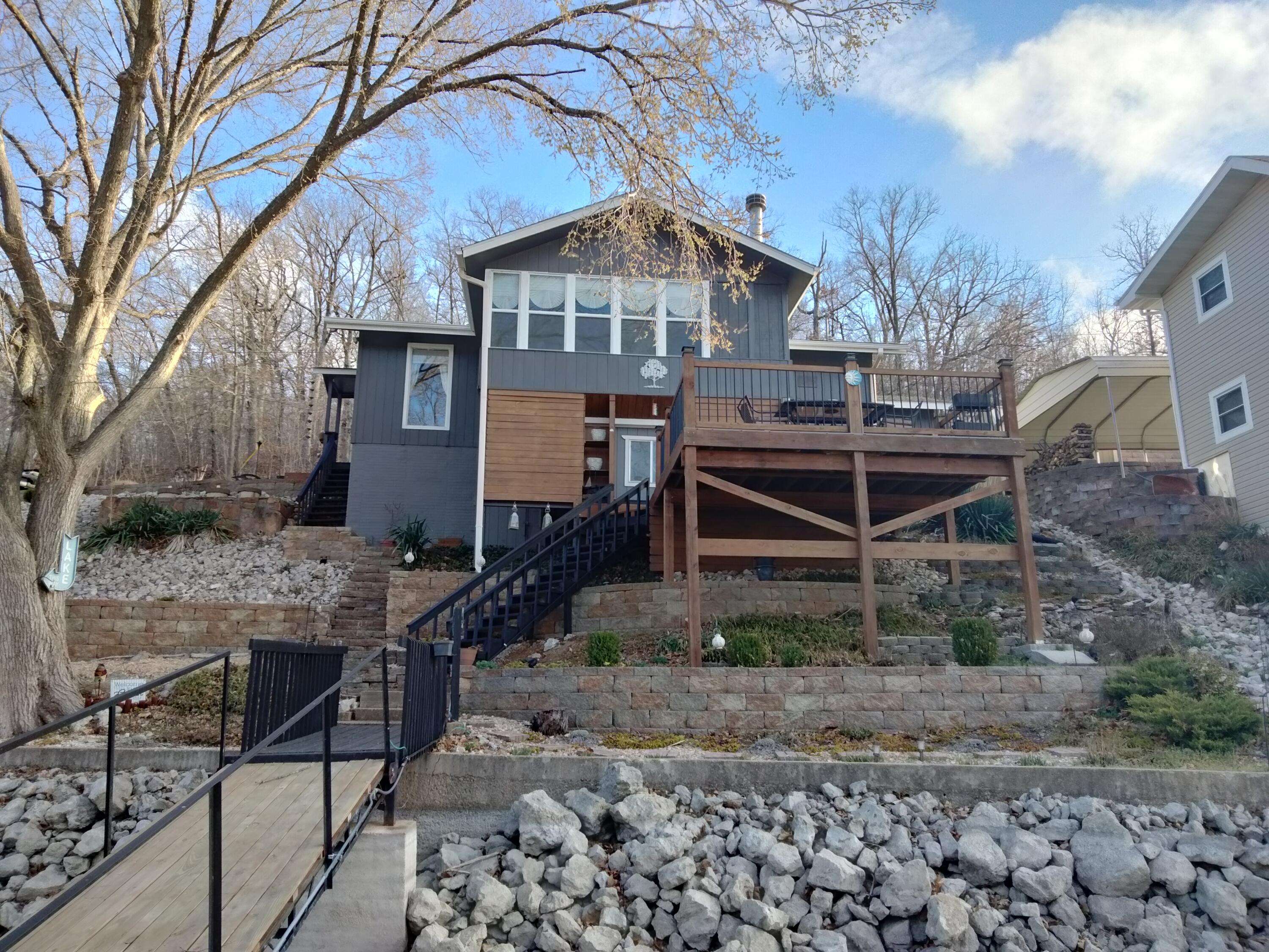1098 Jupiter RD, Camdenton, MO 65020