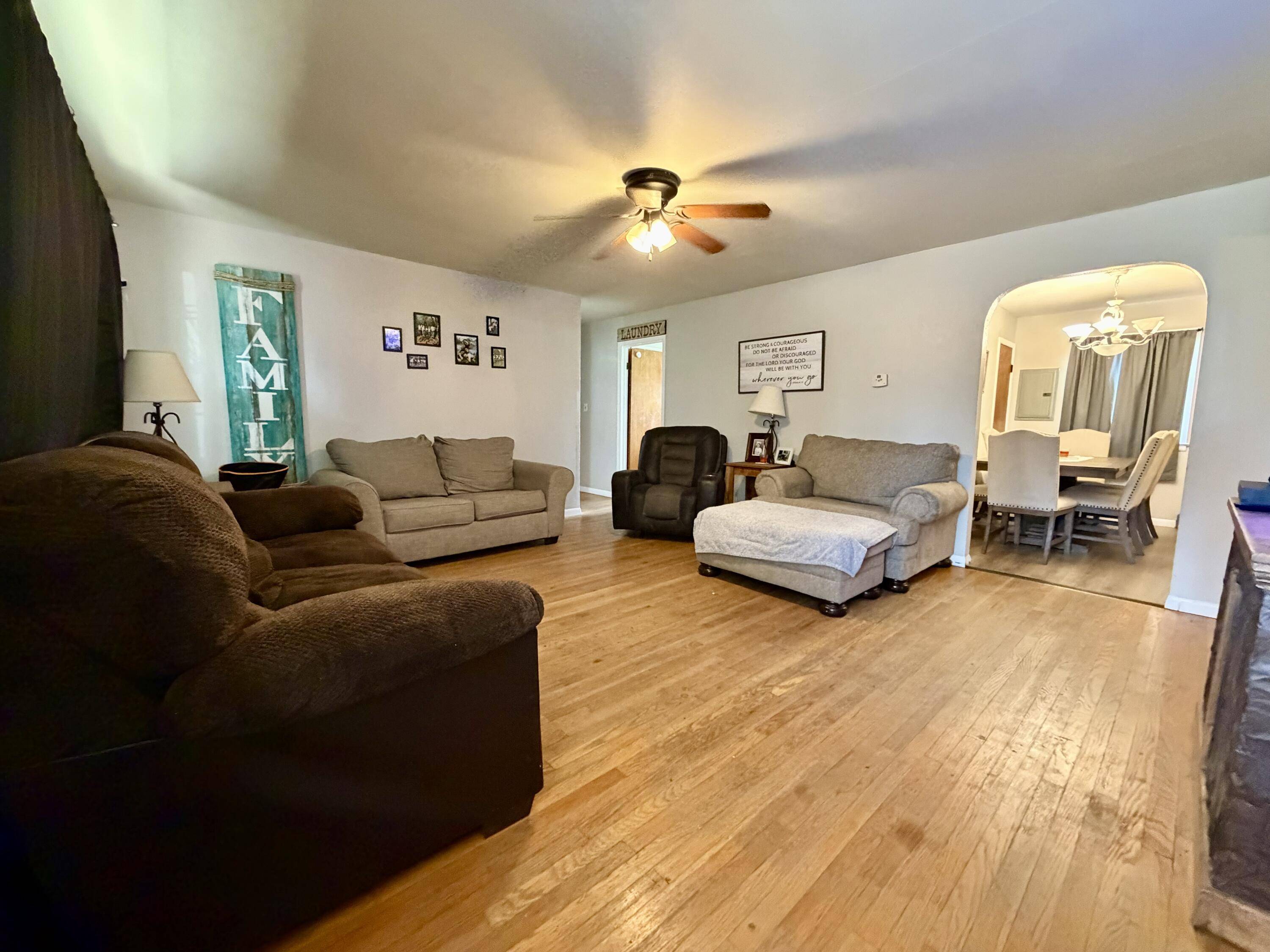 1057 7th ST, West Plains, MO 65775