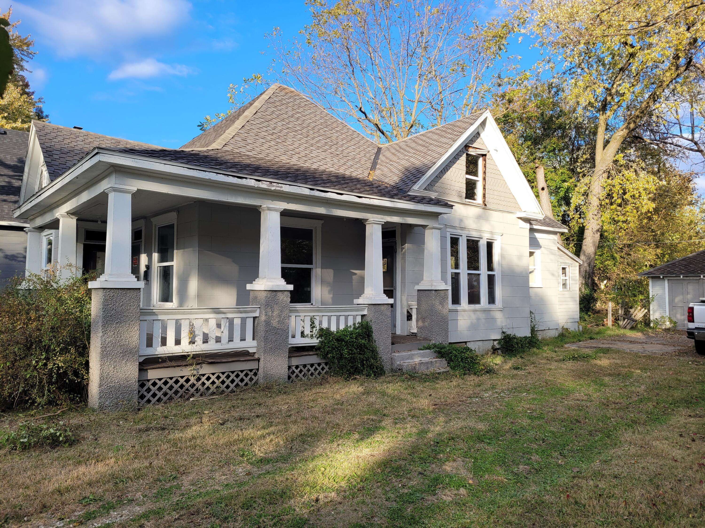 812 N Grant AVE, Springfield, MO 65802