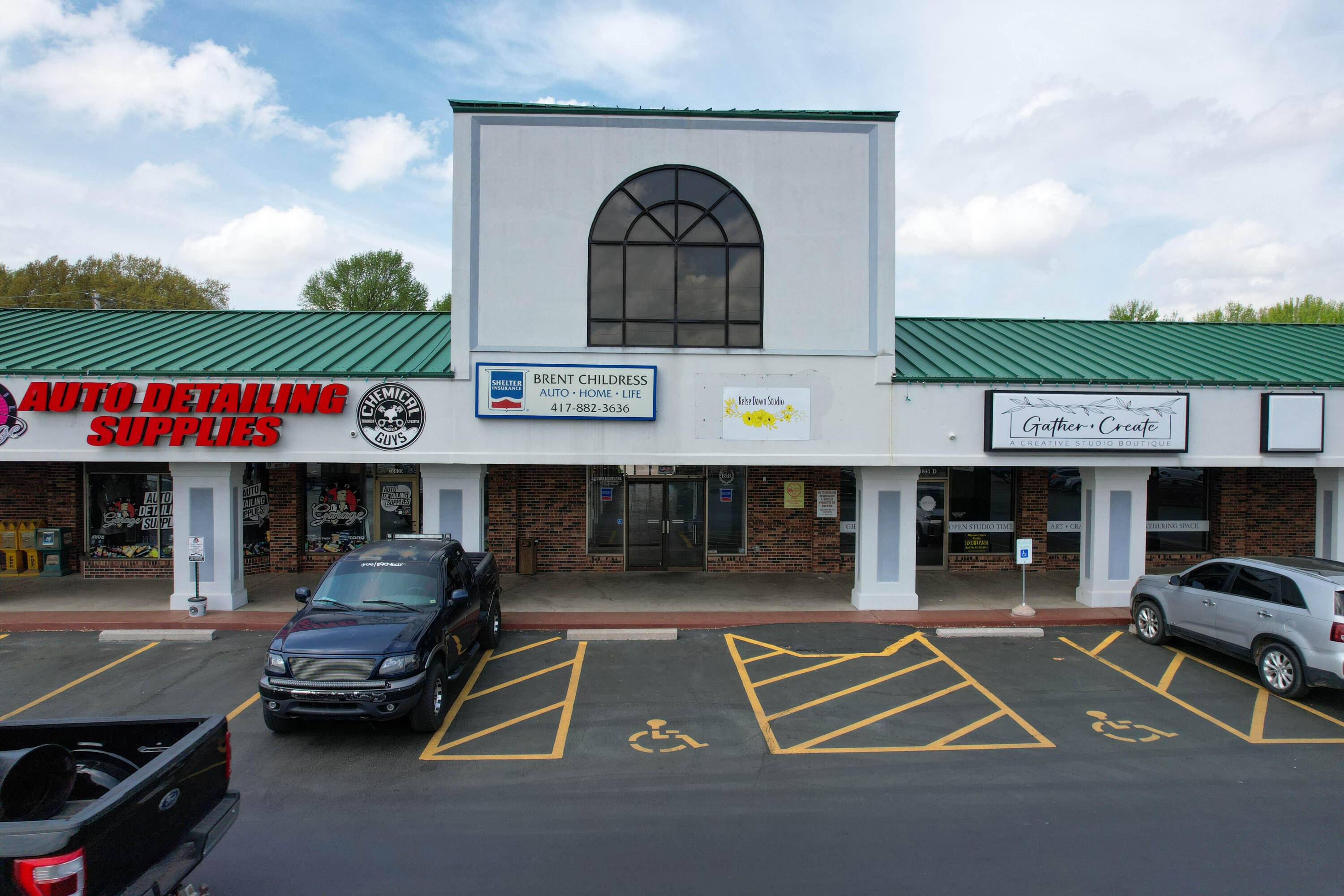 3857 S Campbell AVE #C&D, Springfield, MO 65807