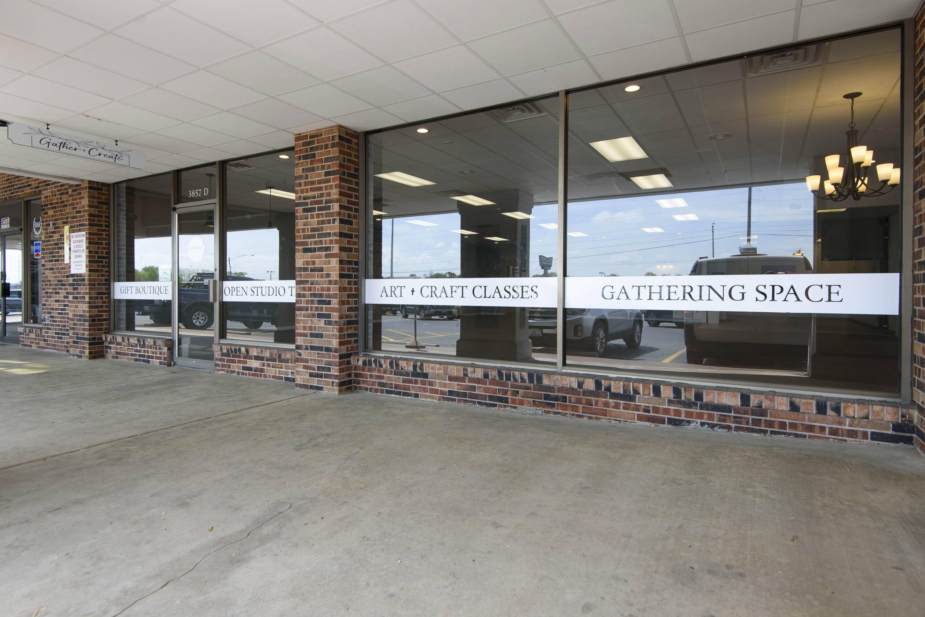 3857 S Campbell AVE #C&D, Springfield, MO 65807