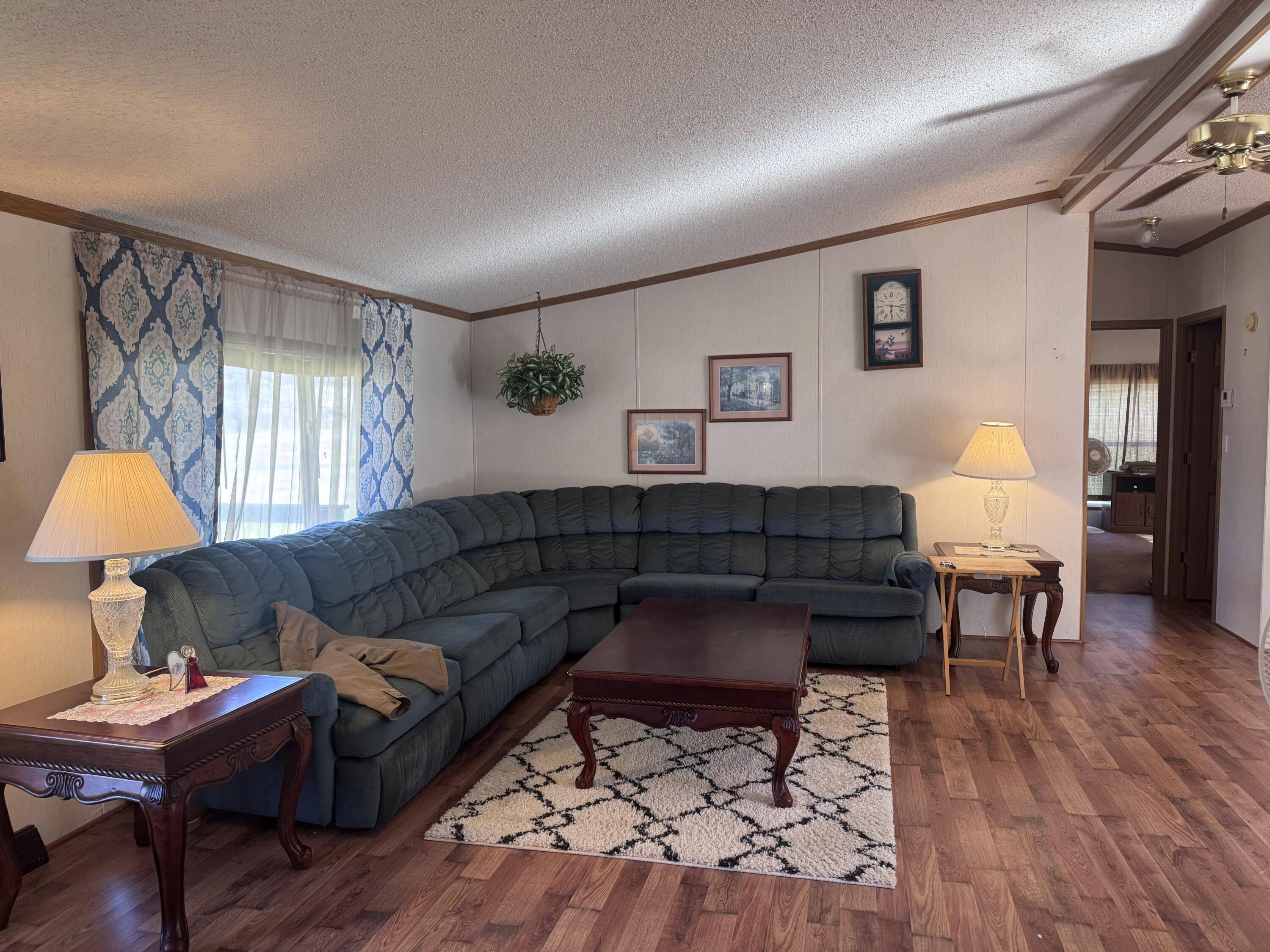 26756 State Highway 37, Seligman, MO 65745