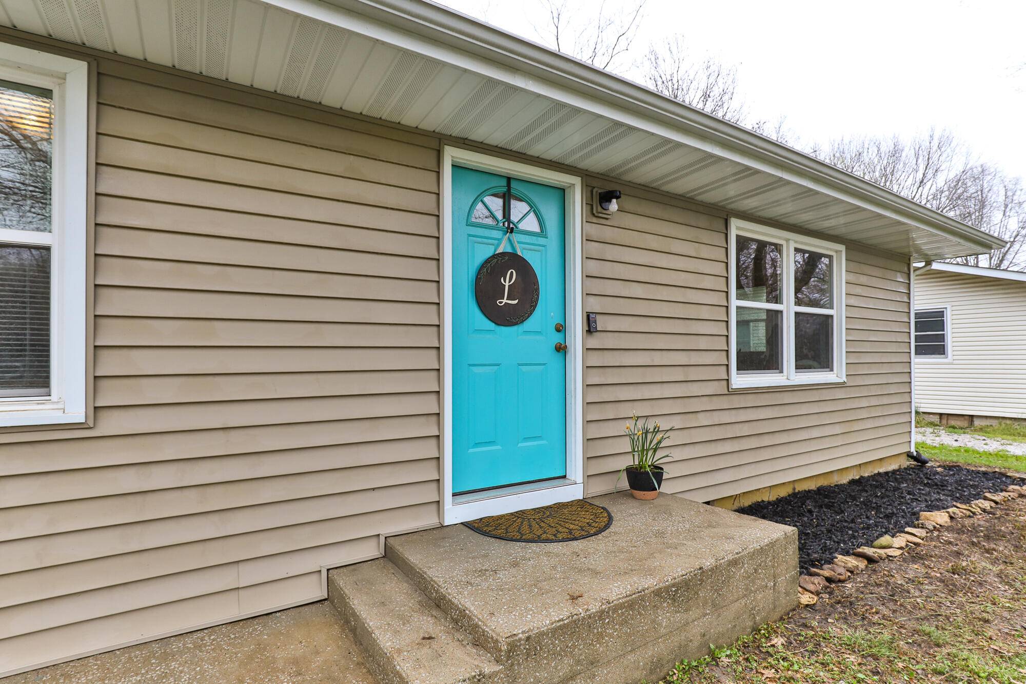 1111 S Martin AVE, Bolivar, MO 65613