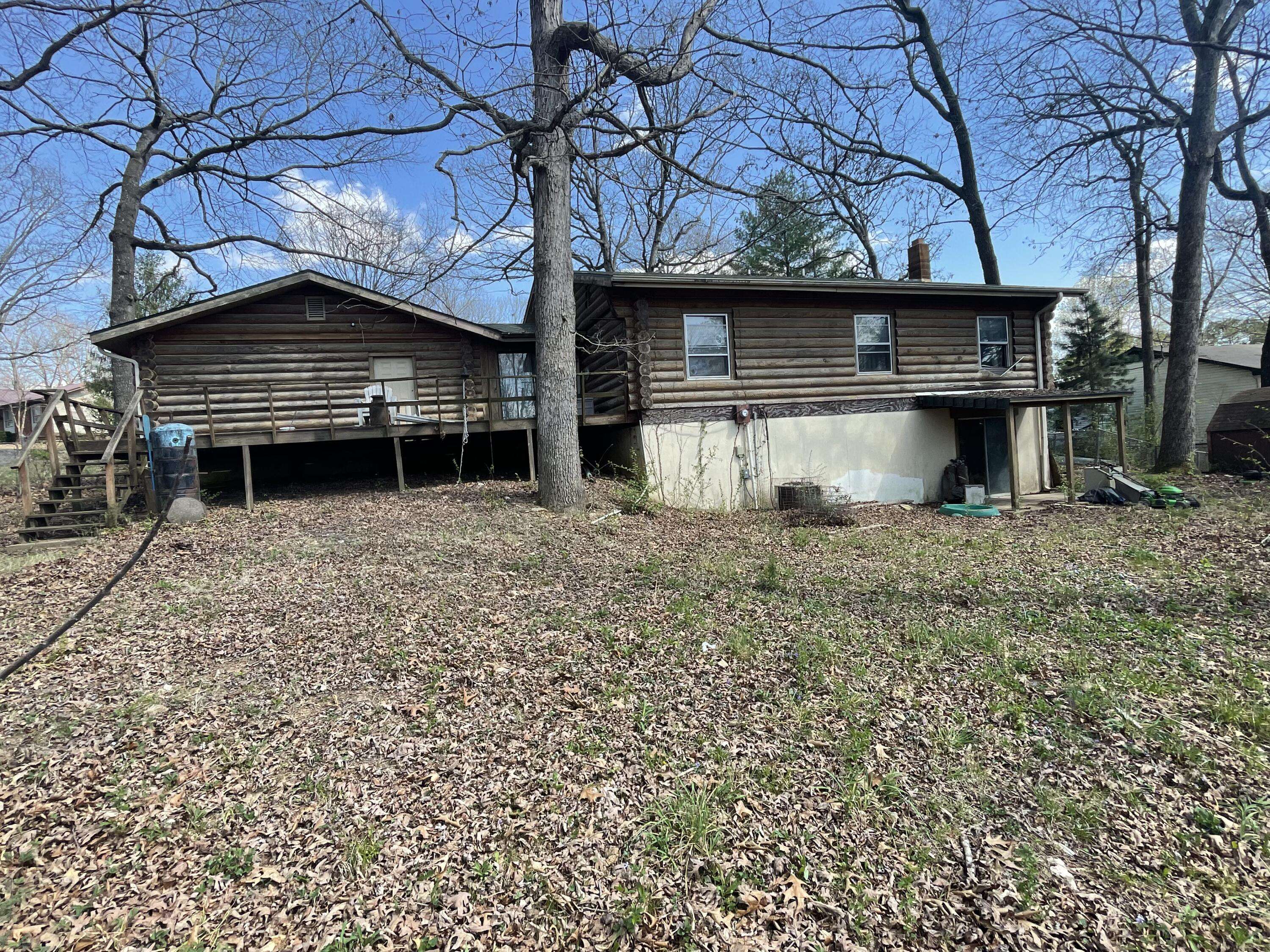 2619 Paula DR, West Plains, MO 65775
