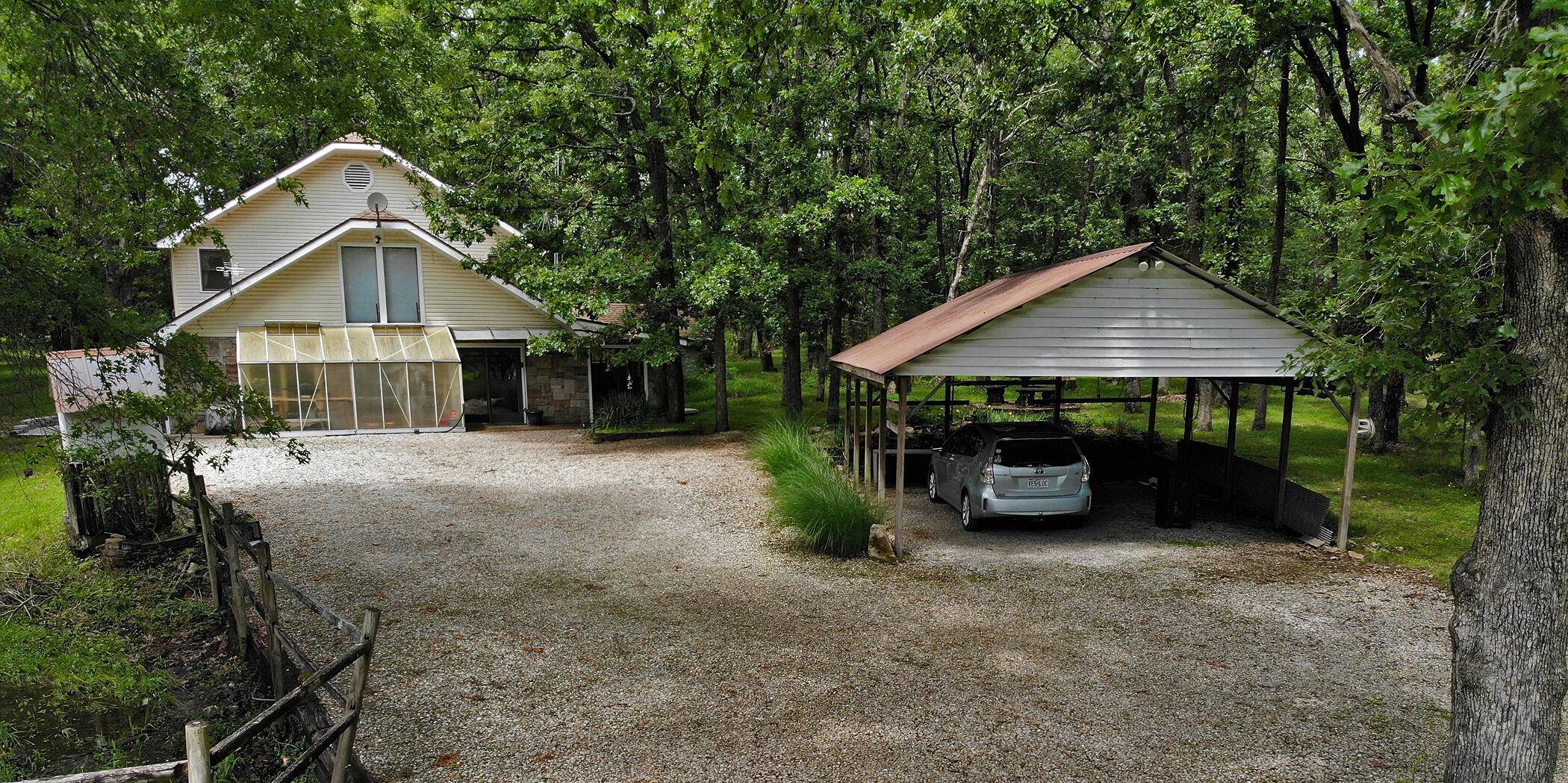 22303 County Road 253, Wheatland, MO 65779