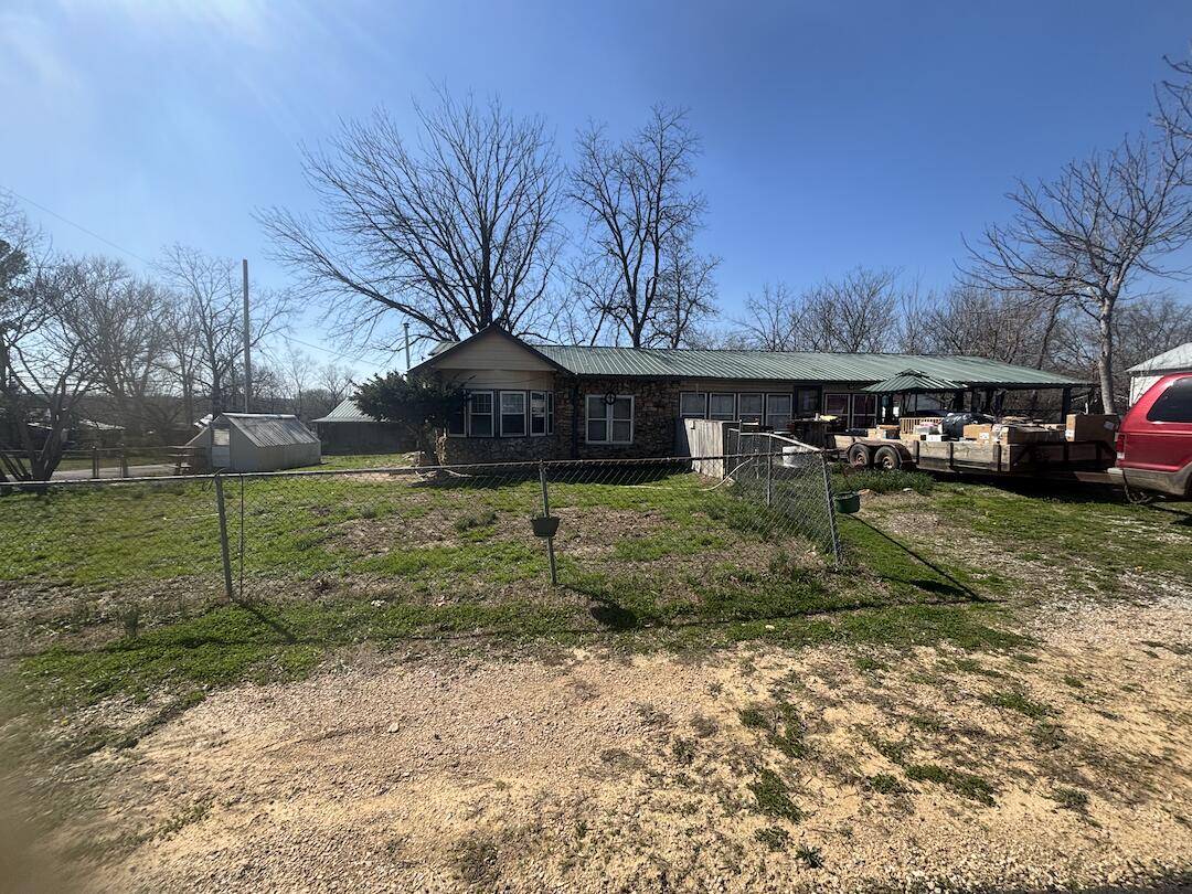 8643 Sapper ST, Winona, MO 65588