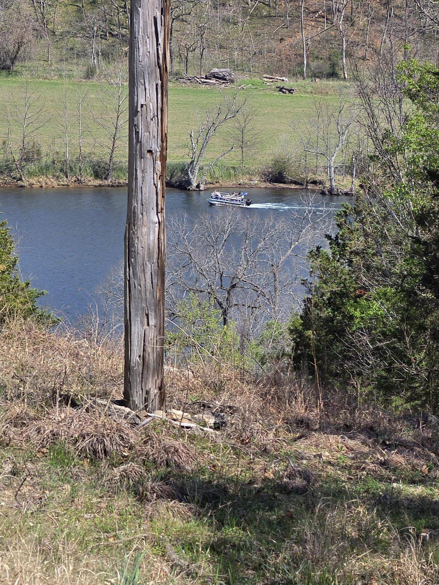 000 Beeler RD, Branson, MO 65616