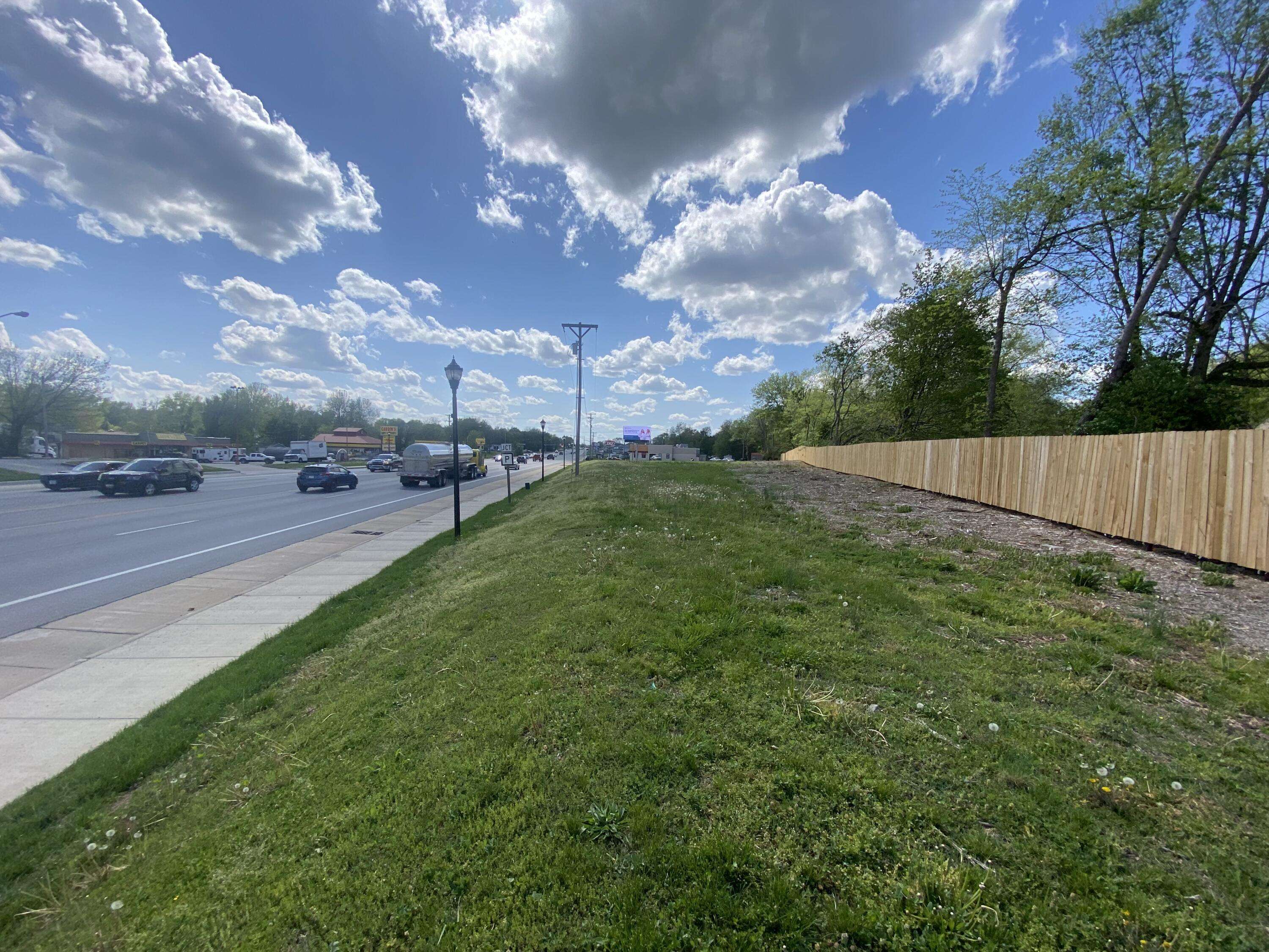 0 U.S. Highway 60 East, Republic, MO 65738