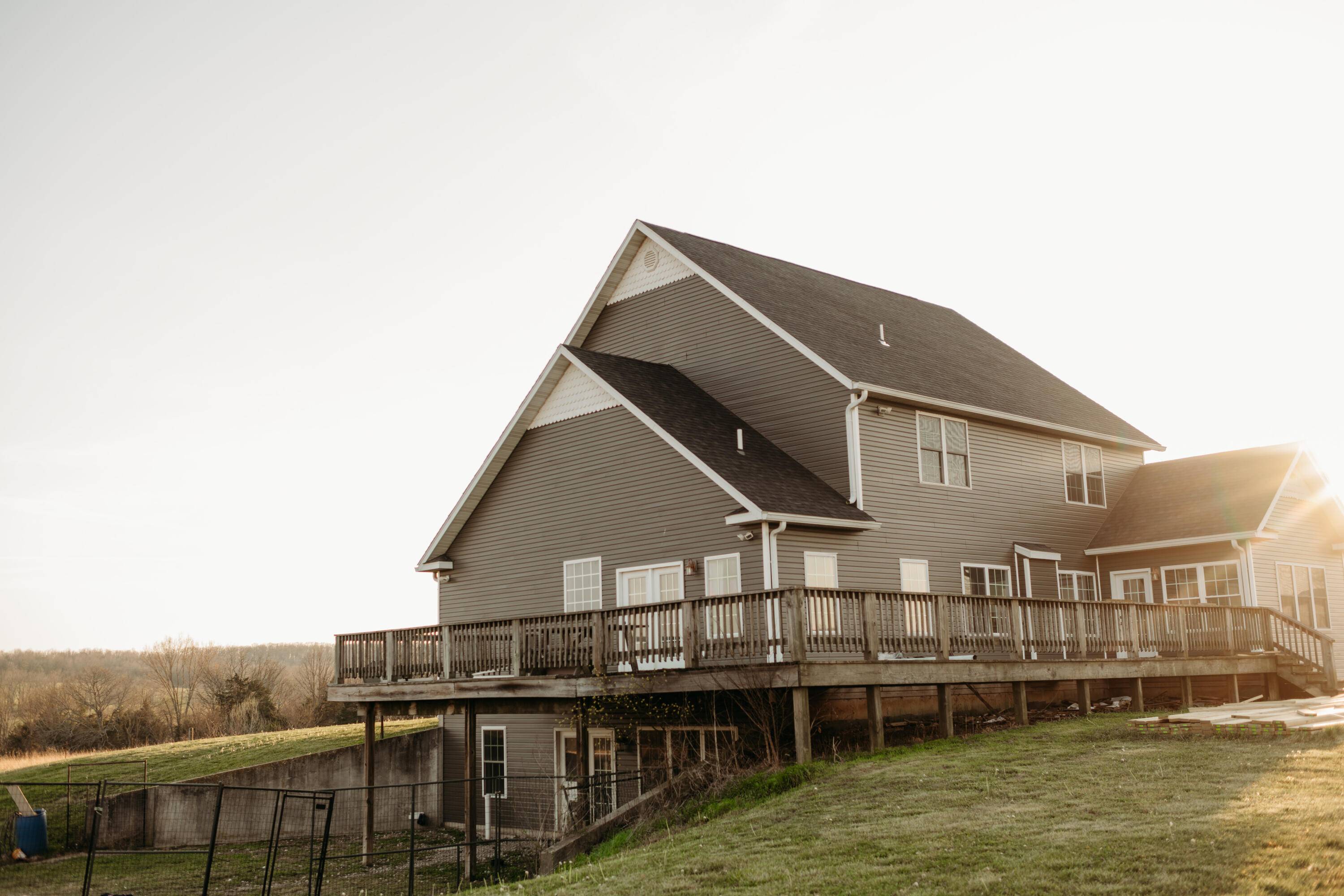 10292 Mill RD, Bucyrus, MO 65444