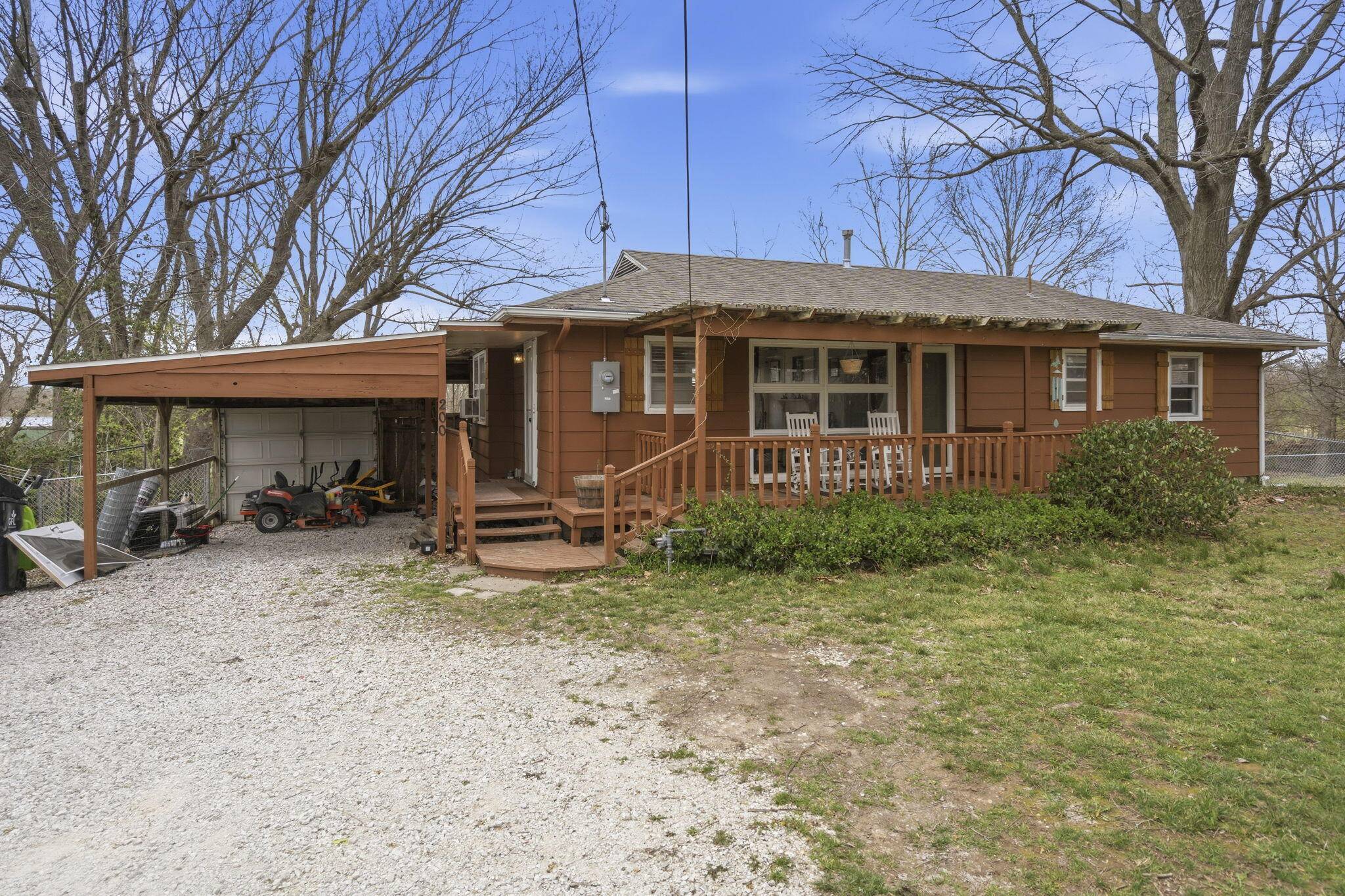 200 N Jefferson, Marionville, MO 65705