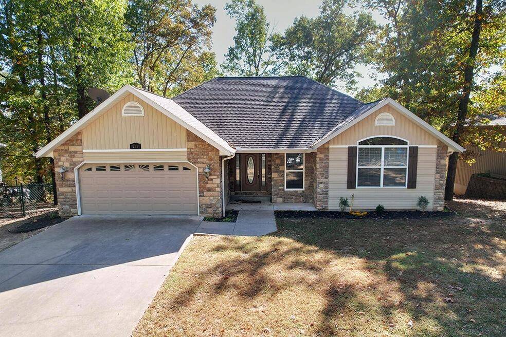 296 Lillian LN, Kimberling City, MO 65686