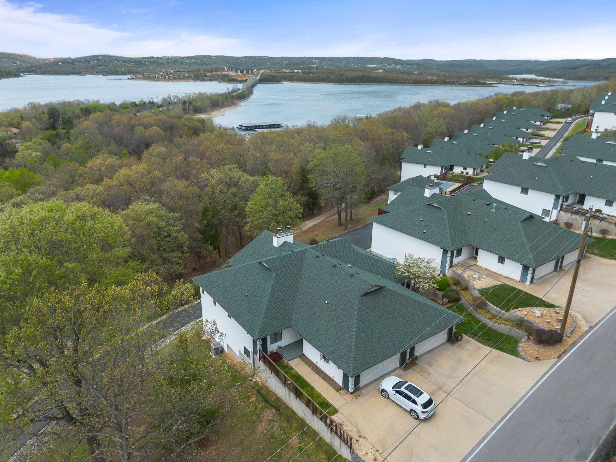 133 Point Seven RD #15, Kimberling City, MO 65686